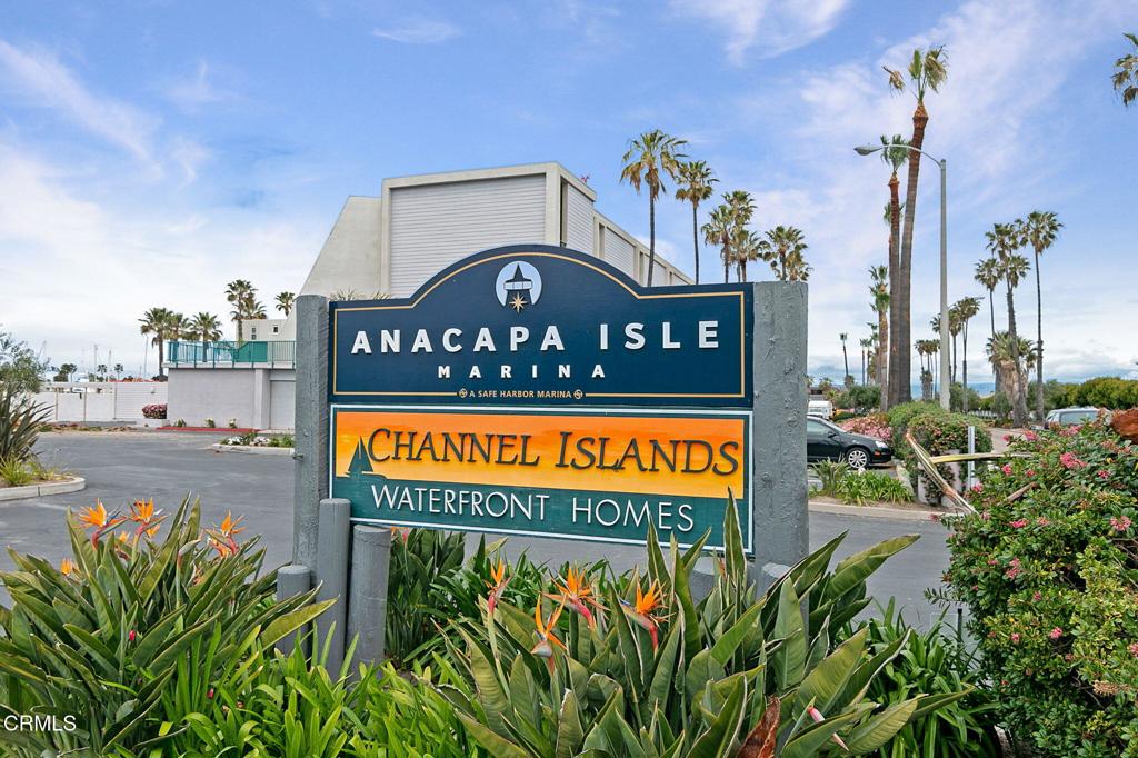 Oxnard, California, 93035, United States, 2 Bedrooms Bedrooms, ,1 BathroomBathrooms,Residential,For Sale,2040147