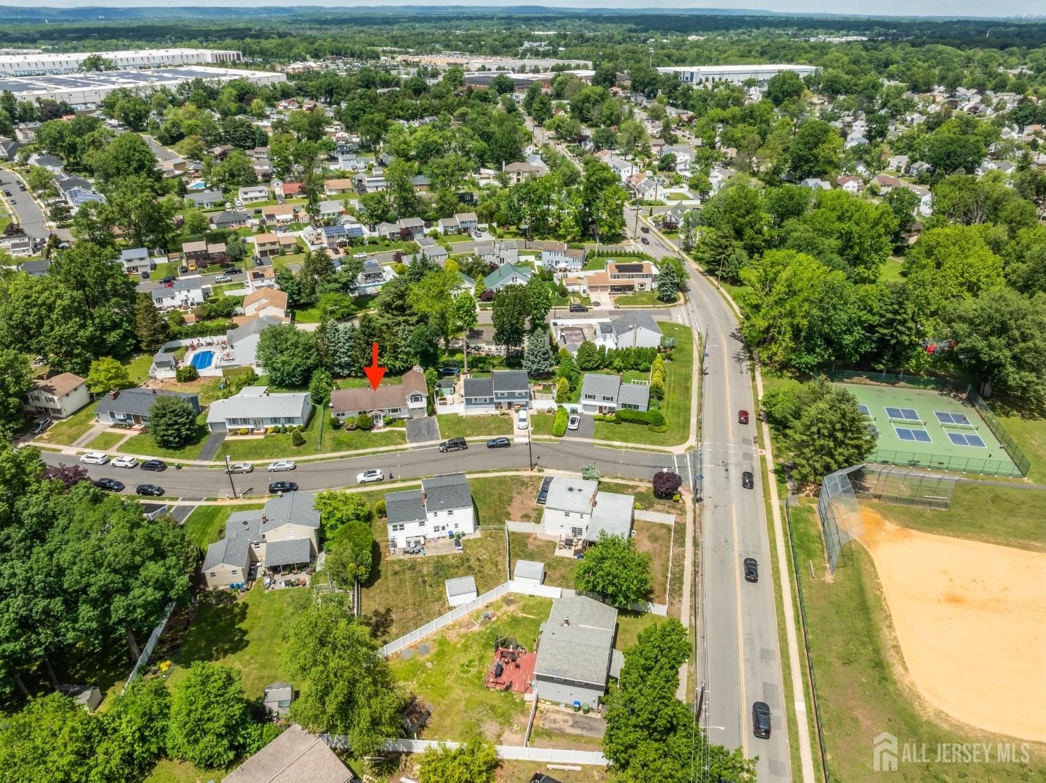 Edison, New Jersey, 08817, United States, 4 Bedrooms Bedrooms, ,2 BathroomsBathrooms,Residential,For Sale,1900843