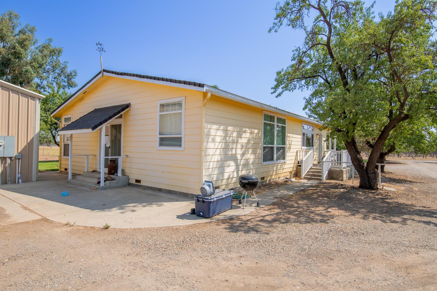 Arbuckle, California, 95912, United States, 3 Bedrooms Bedrooms, ,2 BathroomsBathrooms,Residential,For Sale,1991763