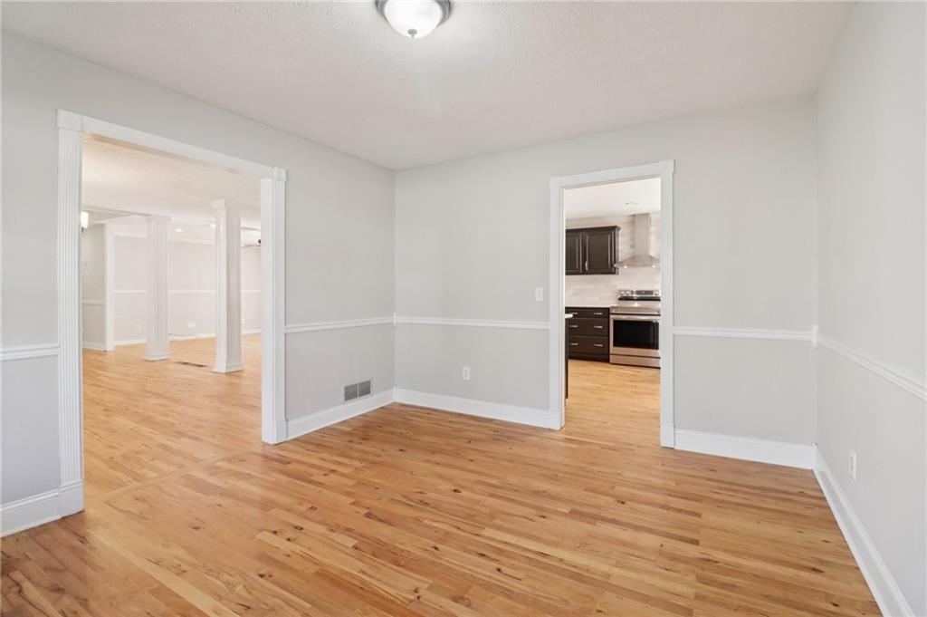 Smyrna, Georgia, 30082, United States, 6 Bedrooms Bedrooms, ,3 BathroomsBathrooms,Residential,For Sale,2002854