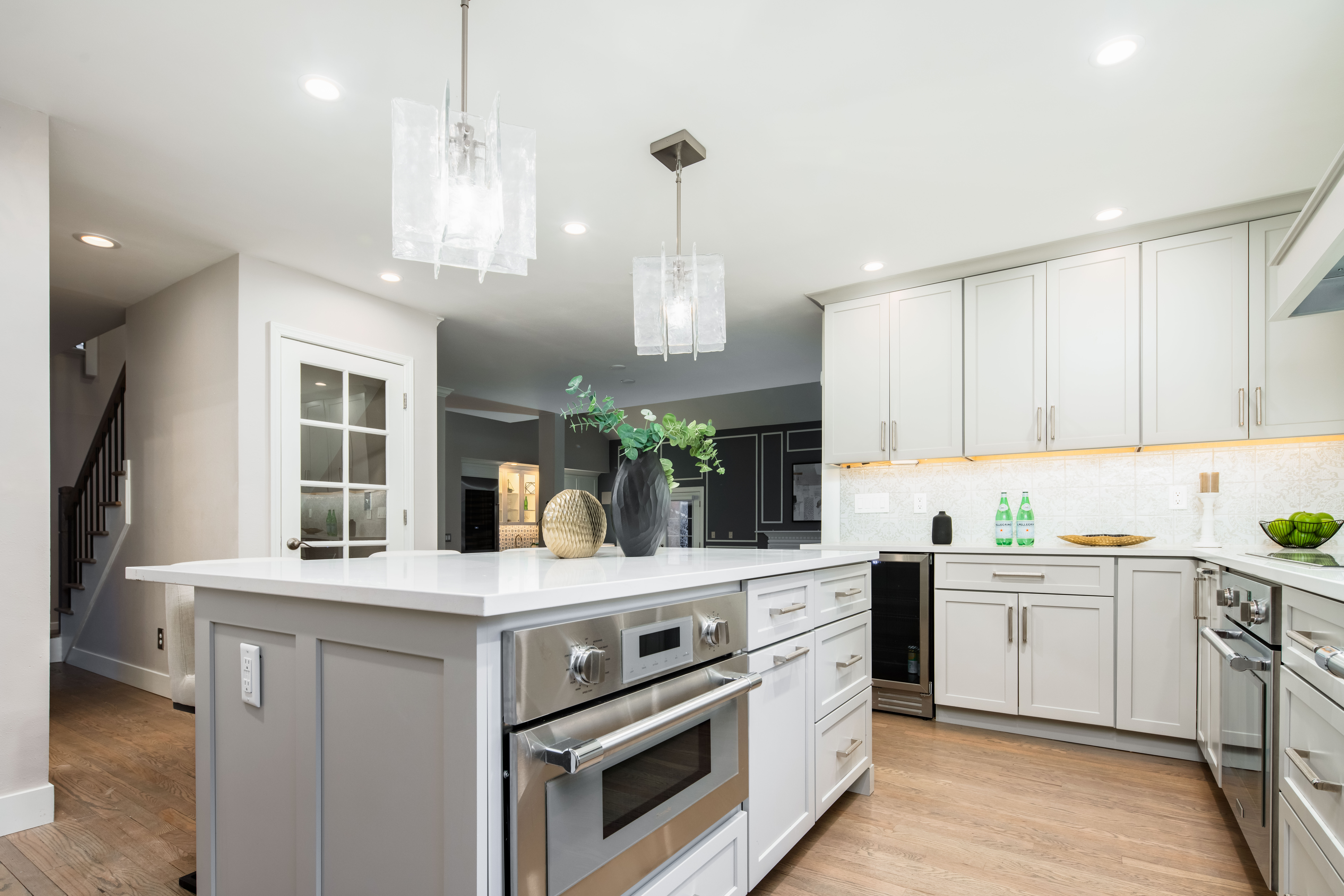  Beautifully remodeled and meticulously maintained - 物件實景