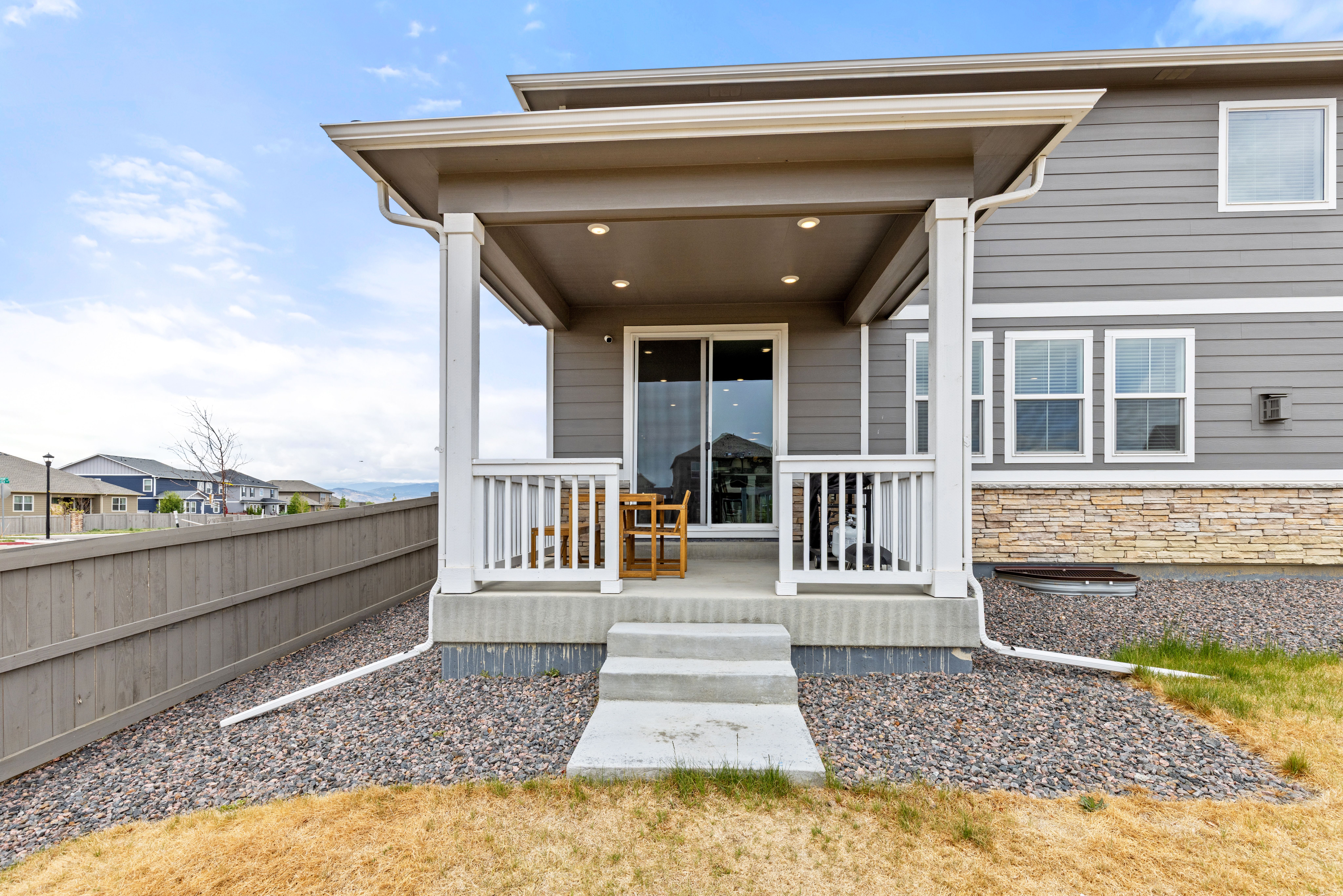  Corner Lot With Gorgeous Unobstructed Mountain Views - 物件實景