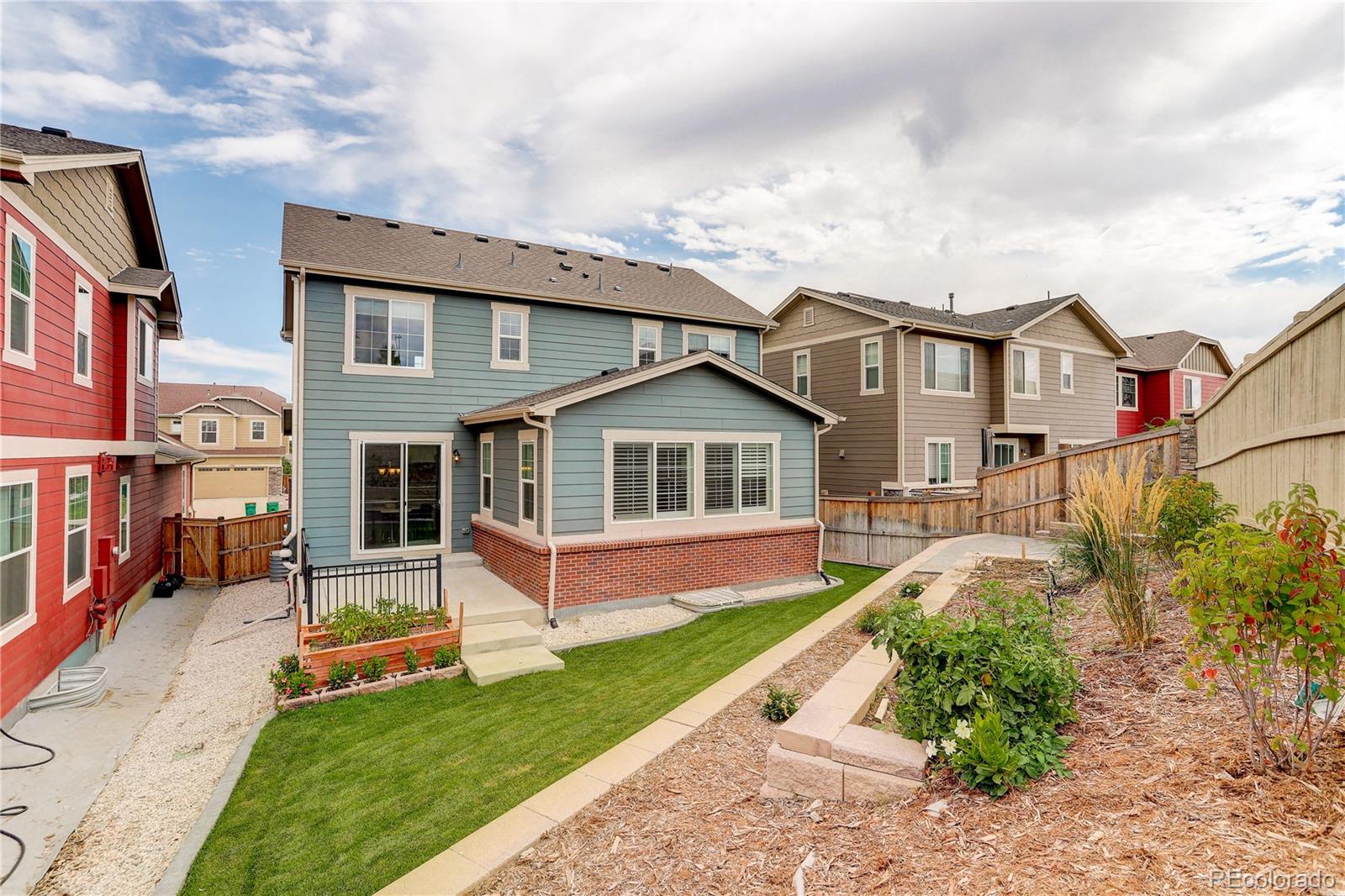 11952 W Quarles Avenue, Littleton, Colorado, 80127, United States, 5 Bedrooms Bedrooms, ,4 BathroomsBathrooms,Residential,For Sale,11952 W Quarles Avenue,1664272