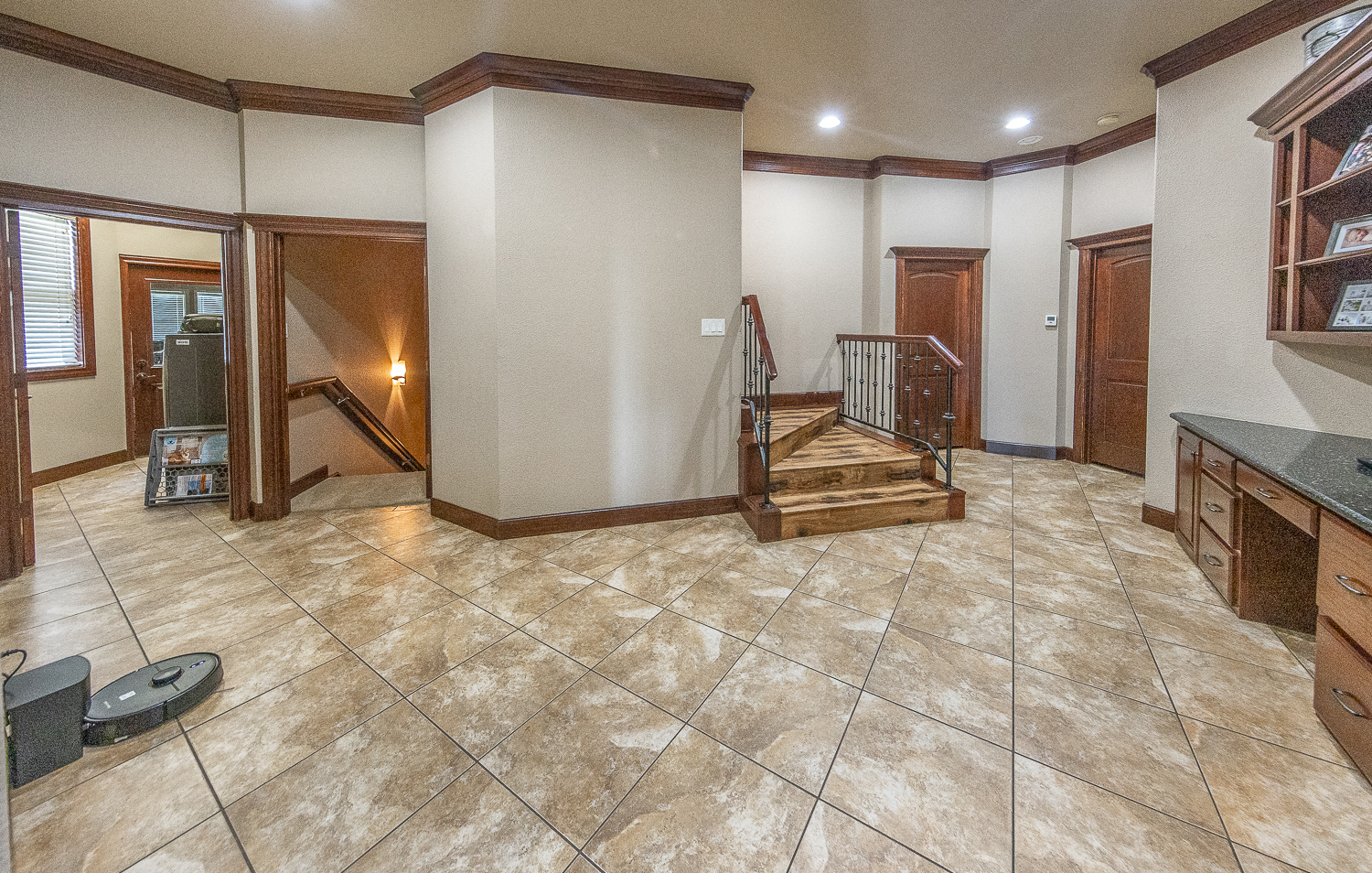 Lubbock, Texas, 79424, United States, 4 Bedrooms Bedrooms, ,4 BathroomsBathrooms,Residential,For Sale,1901178