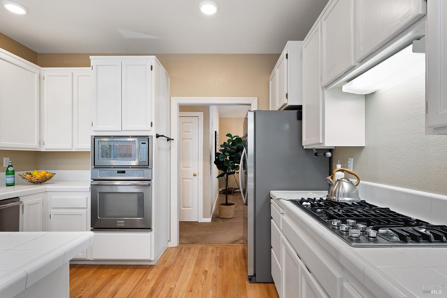 Santa Rosa, California, 95409, United States, 3 Bedrooms Bedrooms, ,2 BathroomsBathrooms,Residential,For Sale,2006059