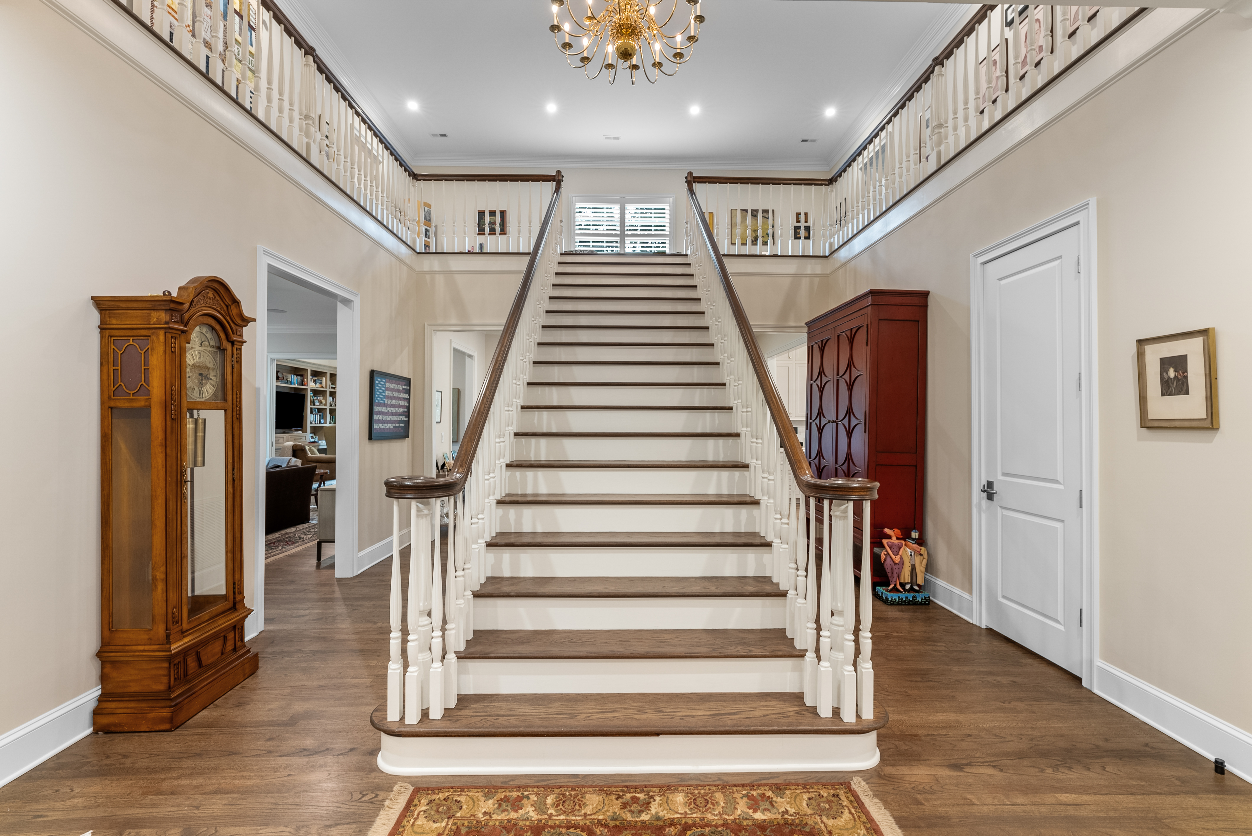  504 Hidden Hills Drive, Greenville, SC 29605 - 物件實景