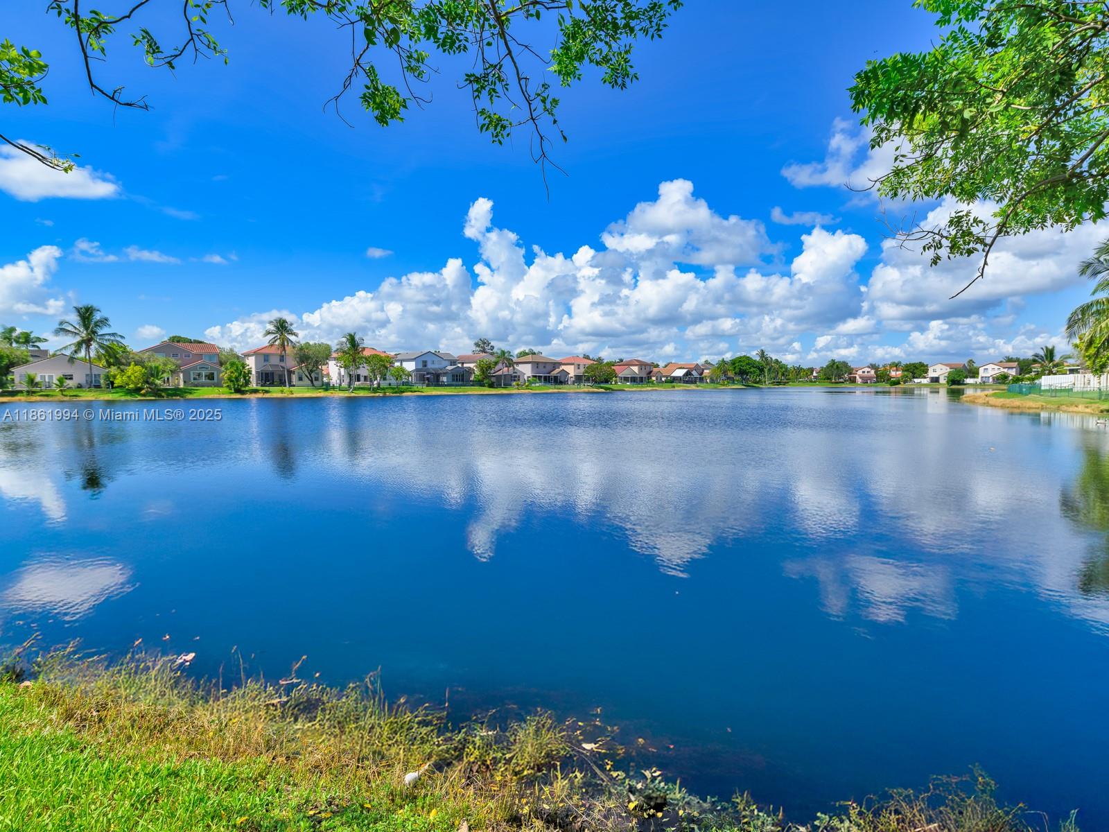 Pembroke Pines, Florida, 33029, United States, 3 Bedrooms Bedrooms, ,3 BathroomsBathrooms,Residential,For Sale,1923091