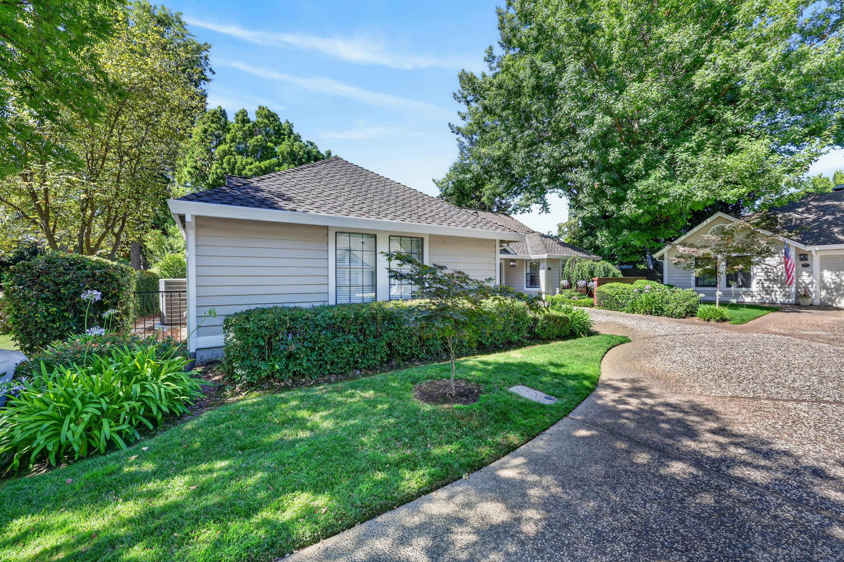  1073 Harrington Way, Carmichael, CA 95608 - 物件實景