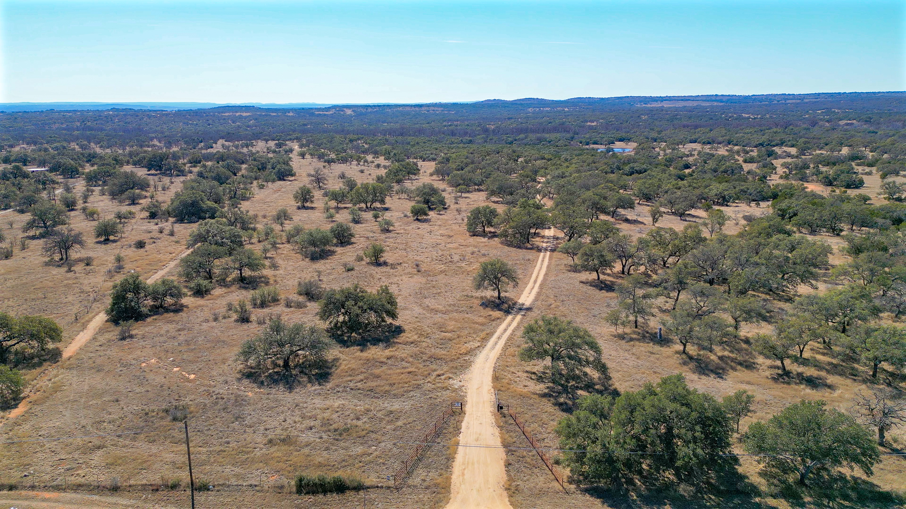  Cypress Island Ranch in Blanco County - 物件實景