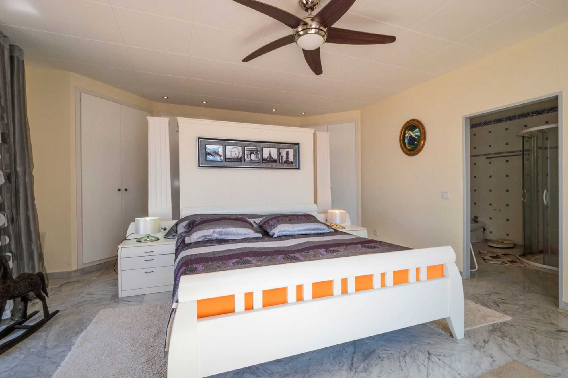  Huge villa for three families with great views of the bay of Roses. - 物件實景