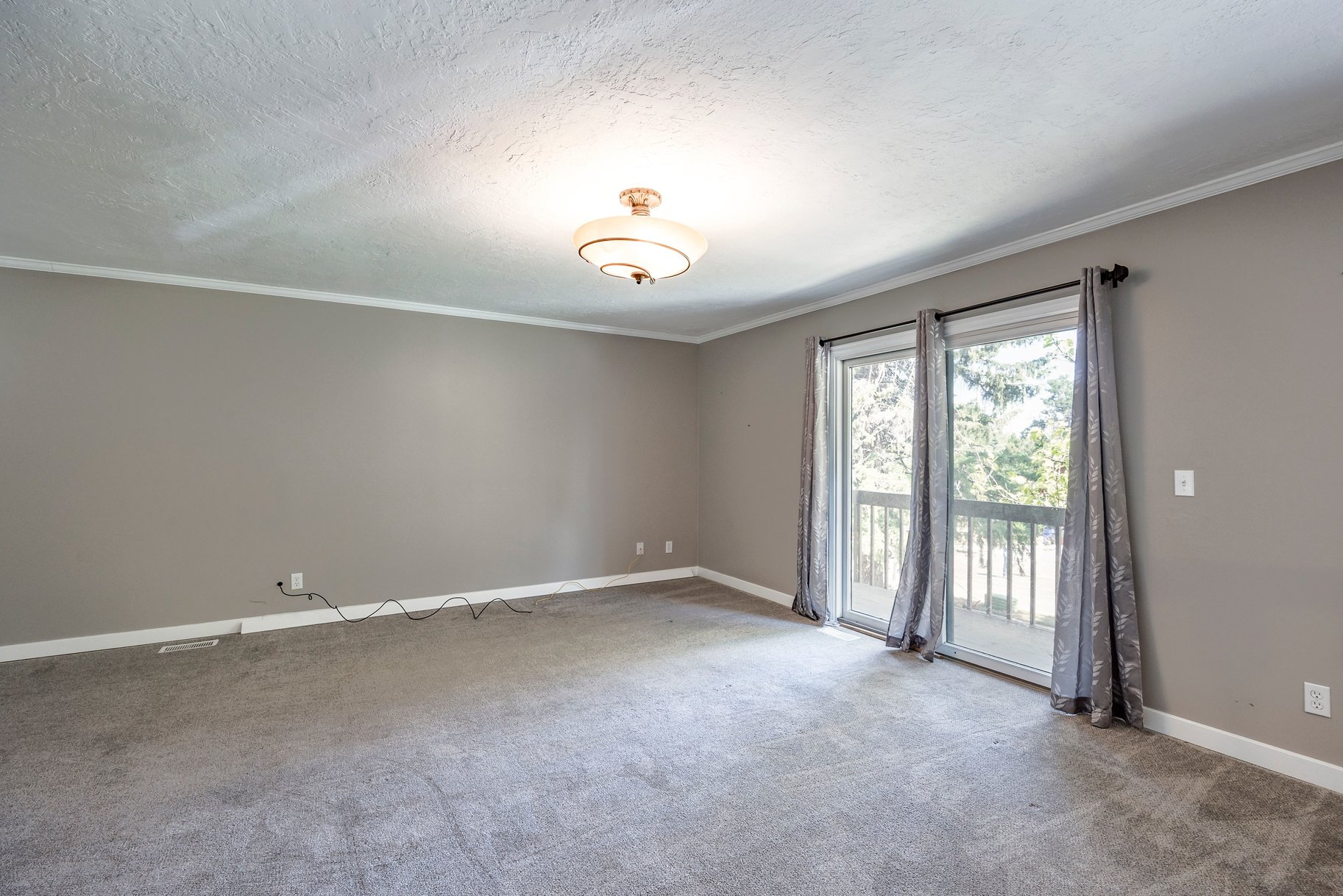  Cottonwood Heights 2 story - 物件實景