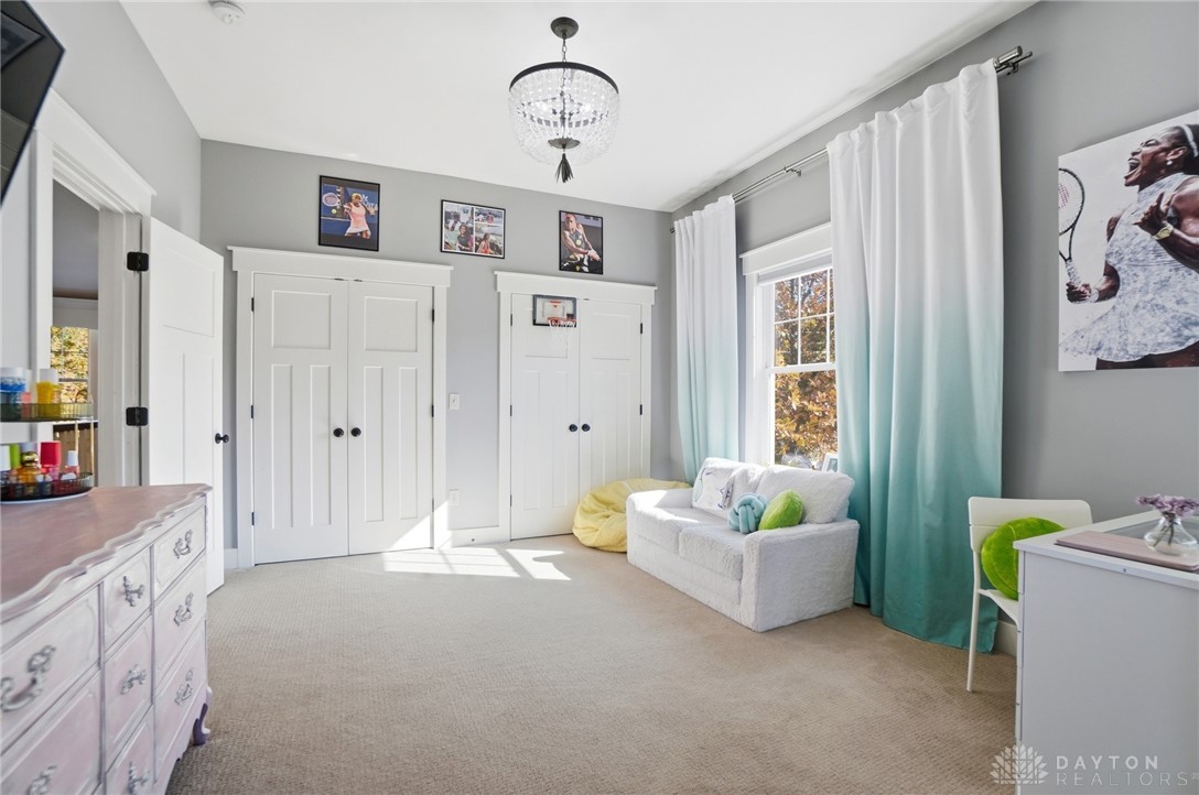 Oakwood, Ohio, 45409, United States, 3 Bedrooms Bedrooms, ,3 BathroomsBathrooms,Residential,For Sale,1991510