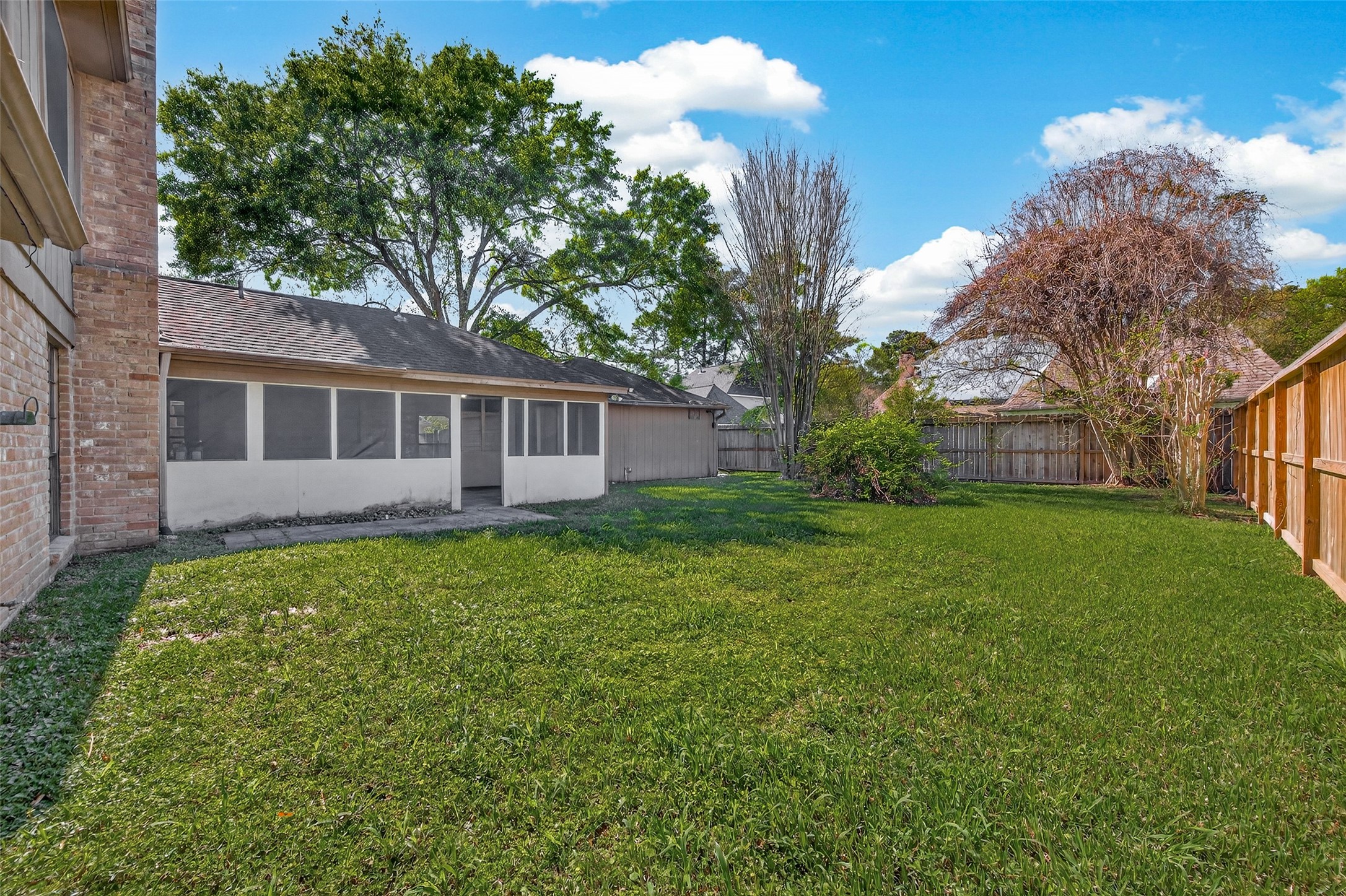  5323 Mulberry Grove Drive - 物件實景