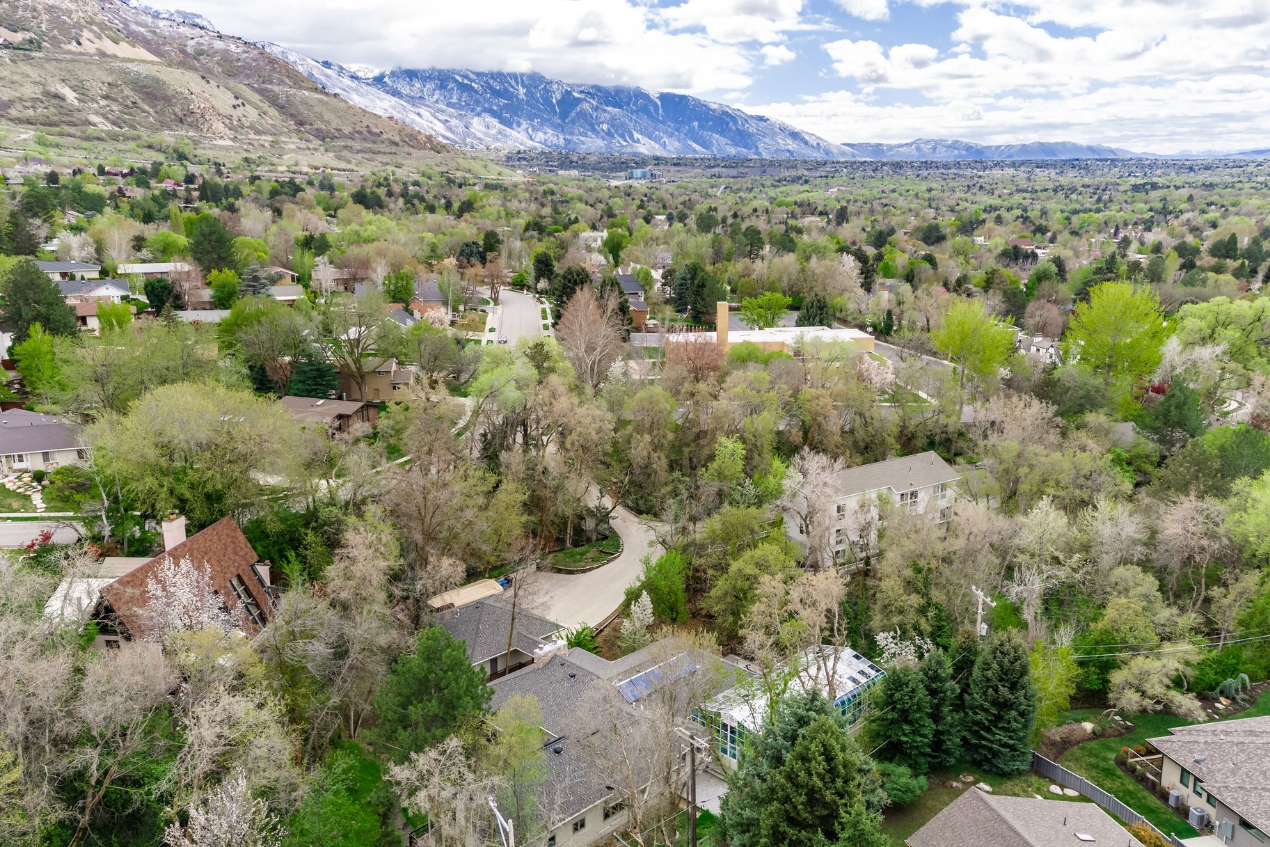  The Bend at Holladay, A Private Creekside Sanctuary - 物件實景