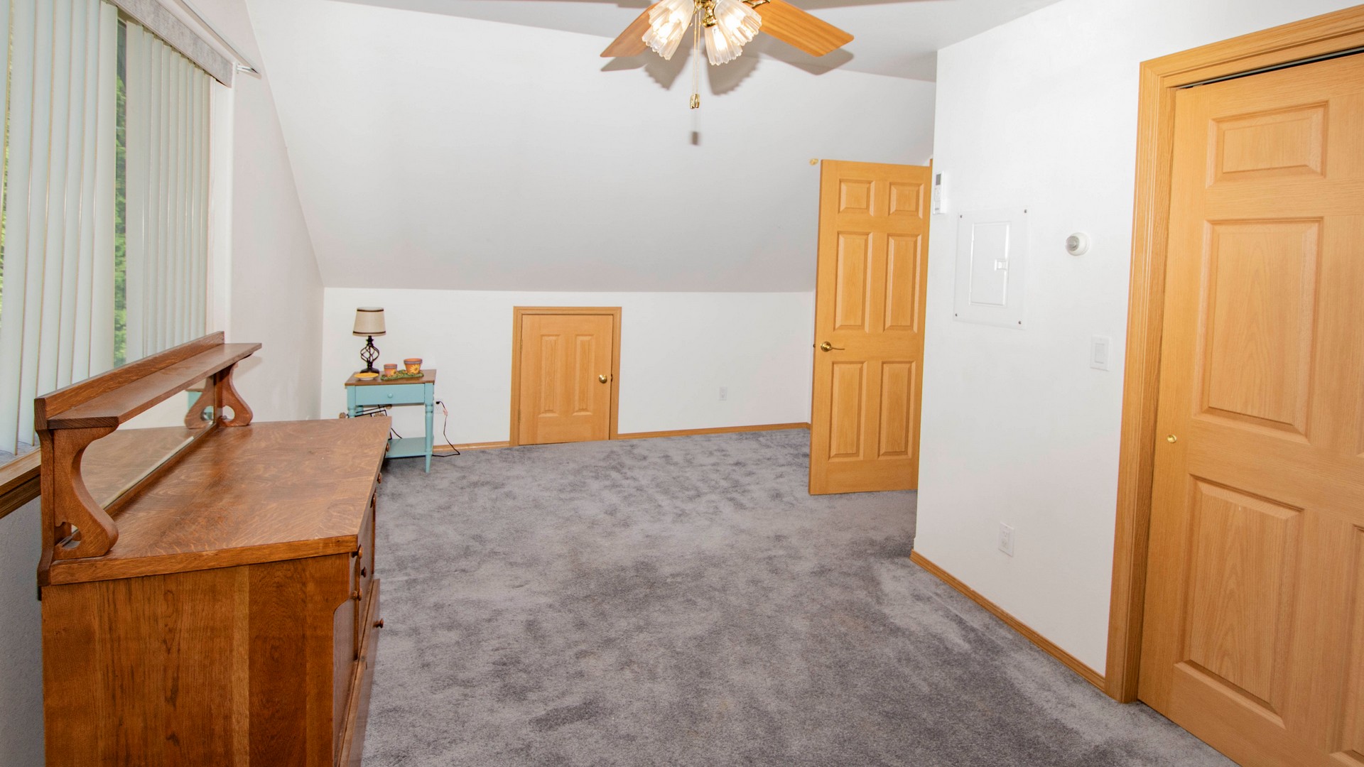 Bonners Ferry, Idaho, 83805, United States, 4 Bedrooms Bedrooms, ,4 BathroomsBathrooms,Residential,For Sale,1920426