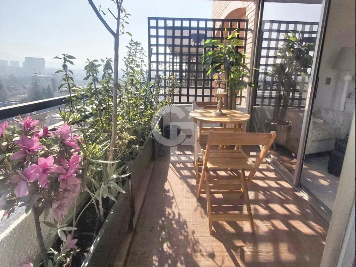 Vitacura, Chile, 3 Bedrooms Bedrooms, ,3 BathroomsBathrooms,Residential,For Sale,1998182