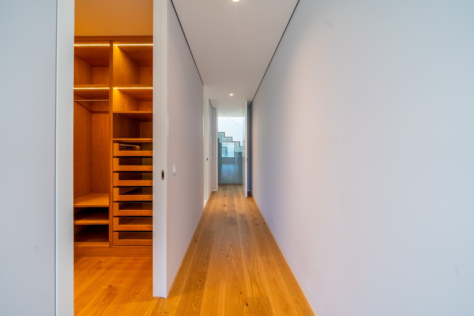  Terraced house, 5 bedrooms, for Sale - 物件實景