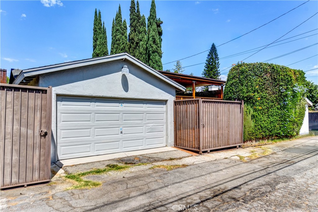 Granada Hills, California, 91344, United States, 4 Bedrooms Bedrooms, ,2 BathroomsBathrooms,Residential,For Sale,1983856