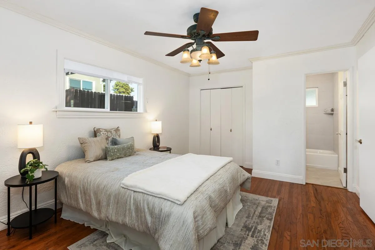 Spring Valley, California, 91977, United States, 3 Bedrooms Bedrooms, ,2 BathroomsBathrooms,Residential,For Sale,2001850