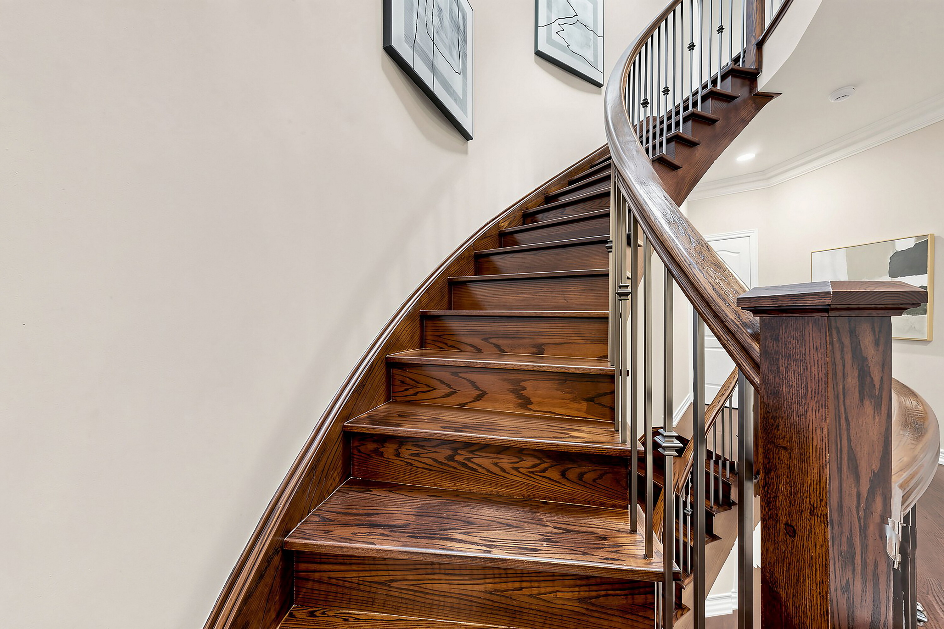  Elegant Townhome in South Hill - 物件實景