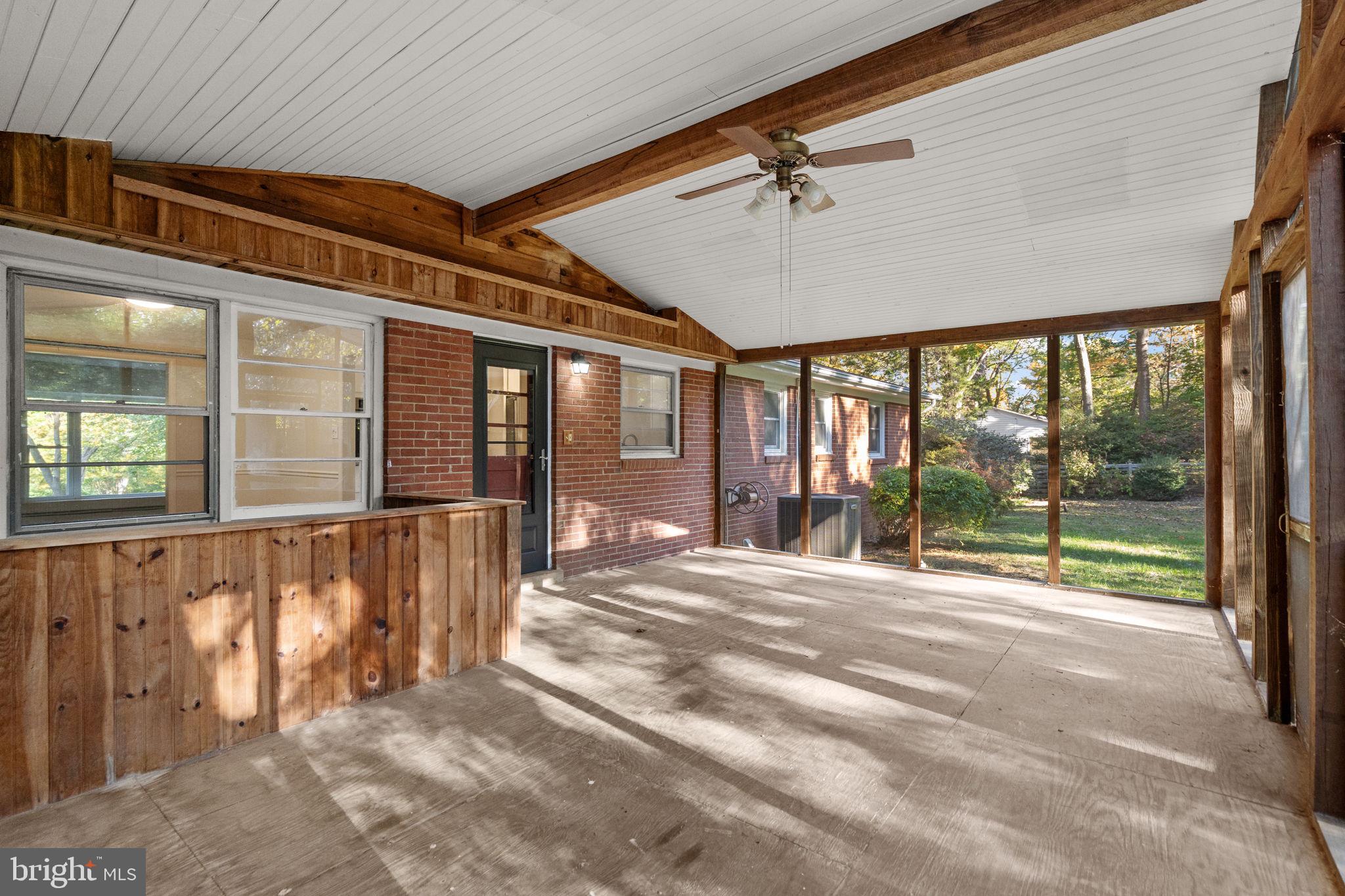 Warrenton, Virginia, 20187, United States, 3 Bedrooms Bedrooms, ,2 BathroomsBathrooms,Residential,For Sale,1977434