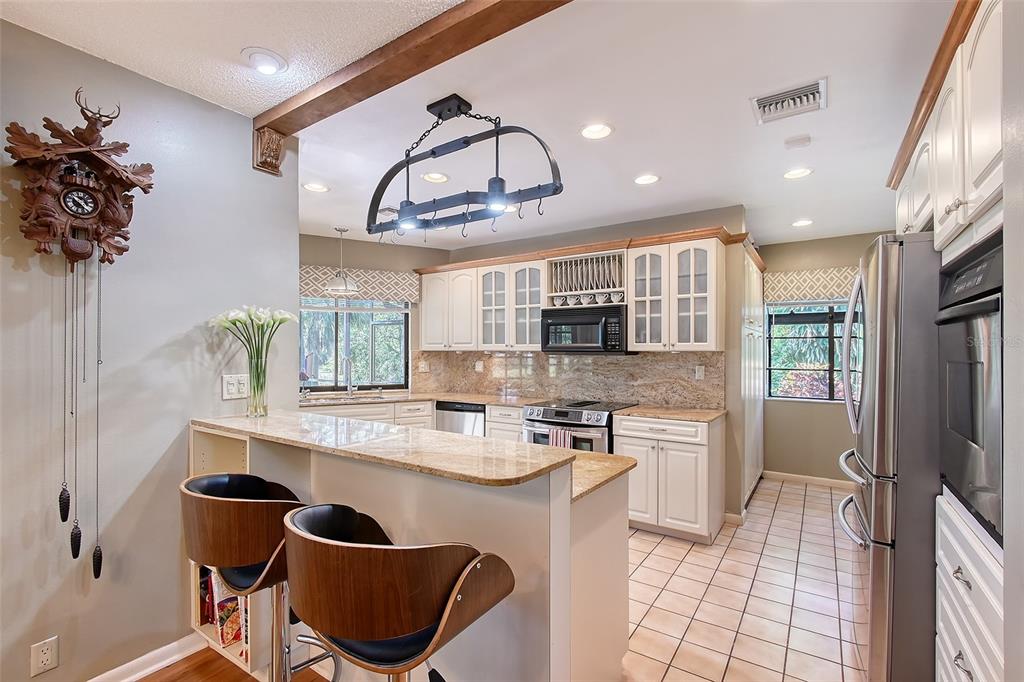 Sarasota, Florida, 34232, United States, 4 Bedrooms Bedrooms, ,4 BathroomsBathrooms,Residential,For Sale,1917042