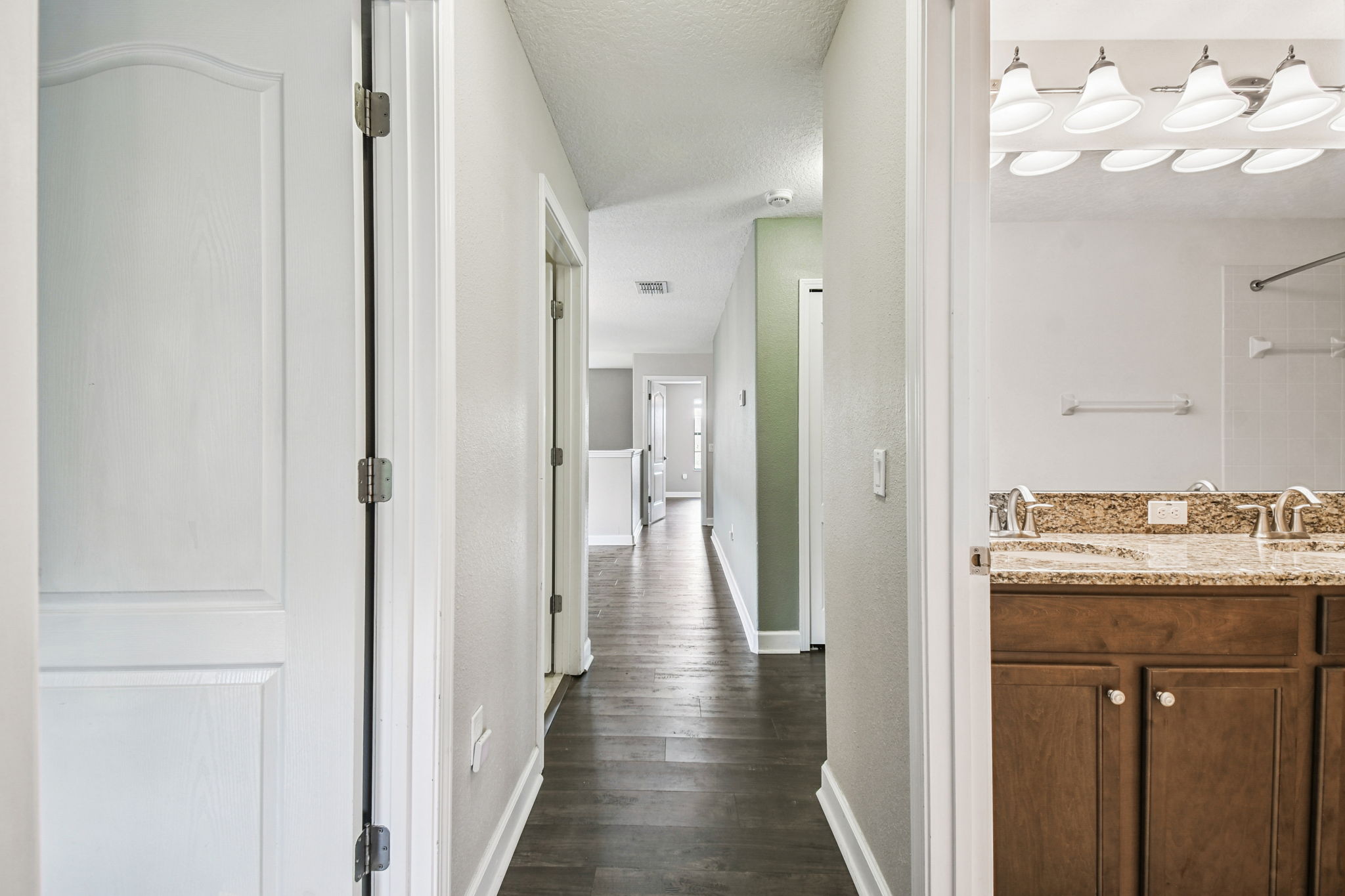 New Port Richey, Florida, 34655, United States, 6 Bedrooms Bedrooms, ,4 BathroomsBathrooms,Residential,For Sale,1980137