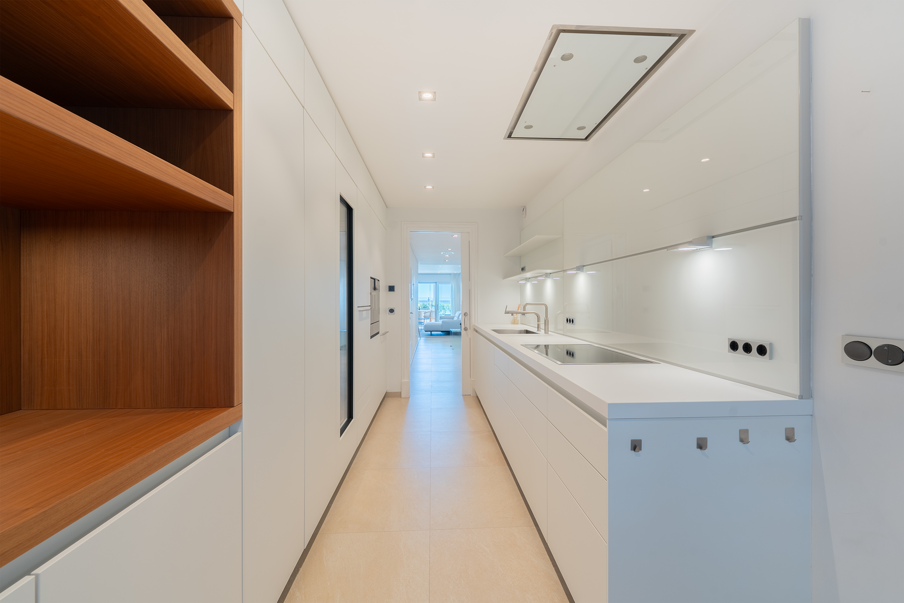  Beachfront apartment with sea views and direct promenade access - 物件實景