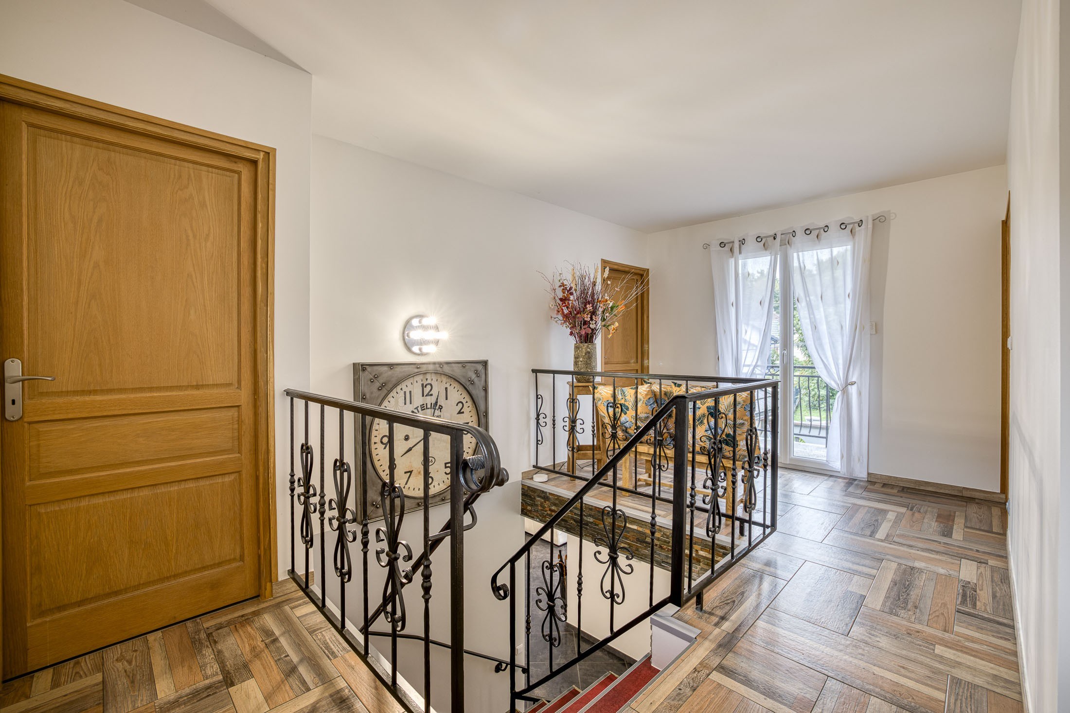  Elegant contemporary house in Bourget-du-Lac - 物件實景