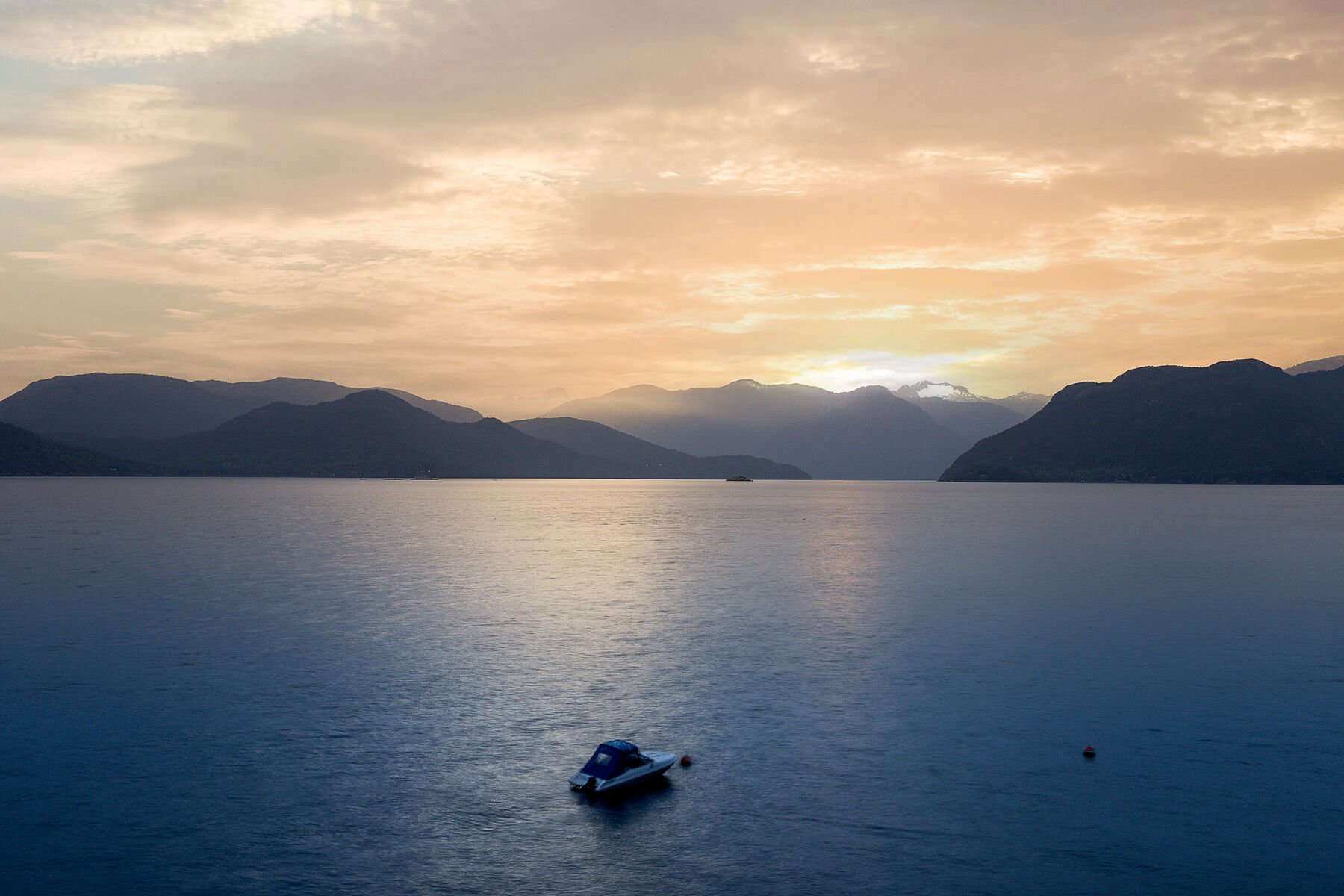  Amazing Waterfront Property - 物件實景