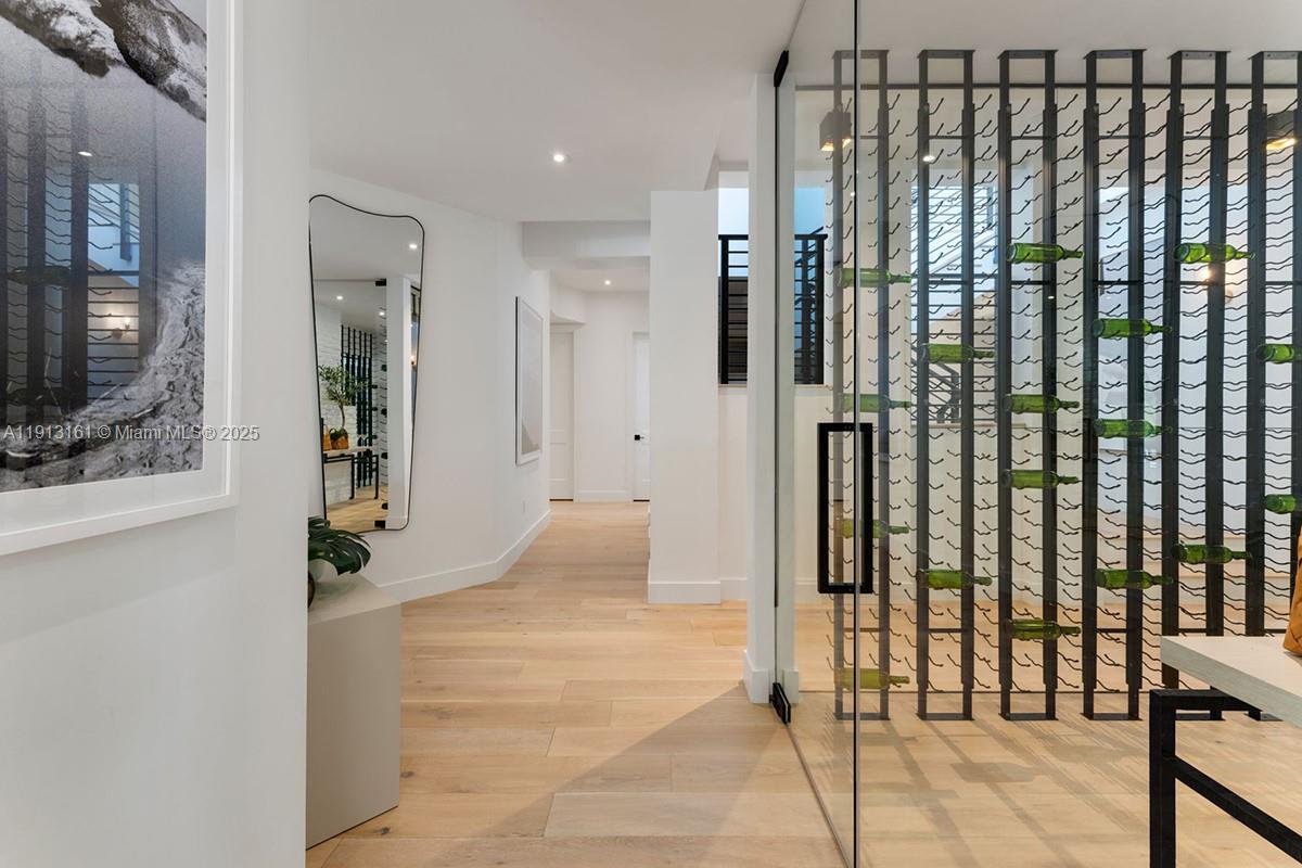 Miami Beach, Florida, 33140, United States, 9 Bedrooms Bedrooms, ,9 BathroomsBathrooms,Residential,For Sale,1993425