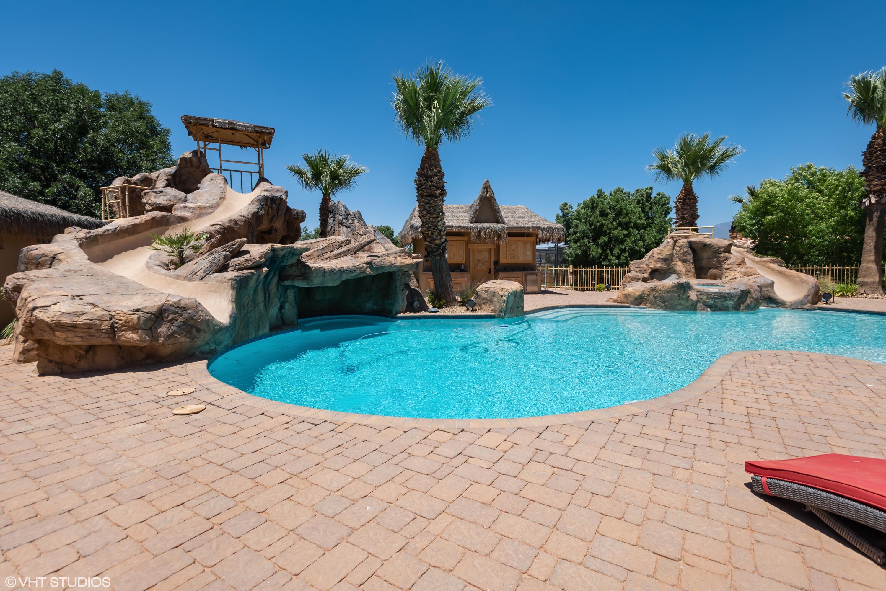 Washington, Utah, 84780, United States, 7 Bedrooms Bedrooms, ,7 BathroomsBathrooms,Residential,For Sale,2005134