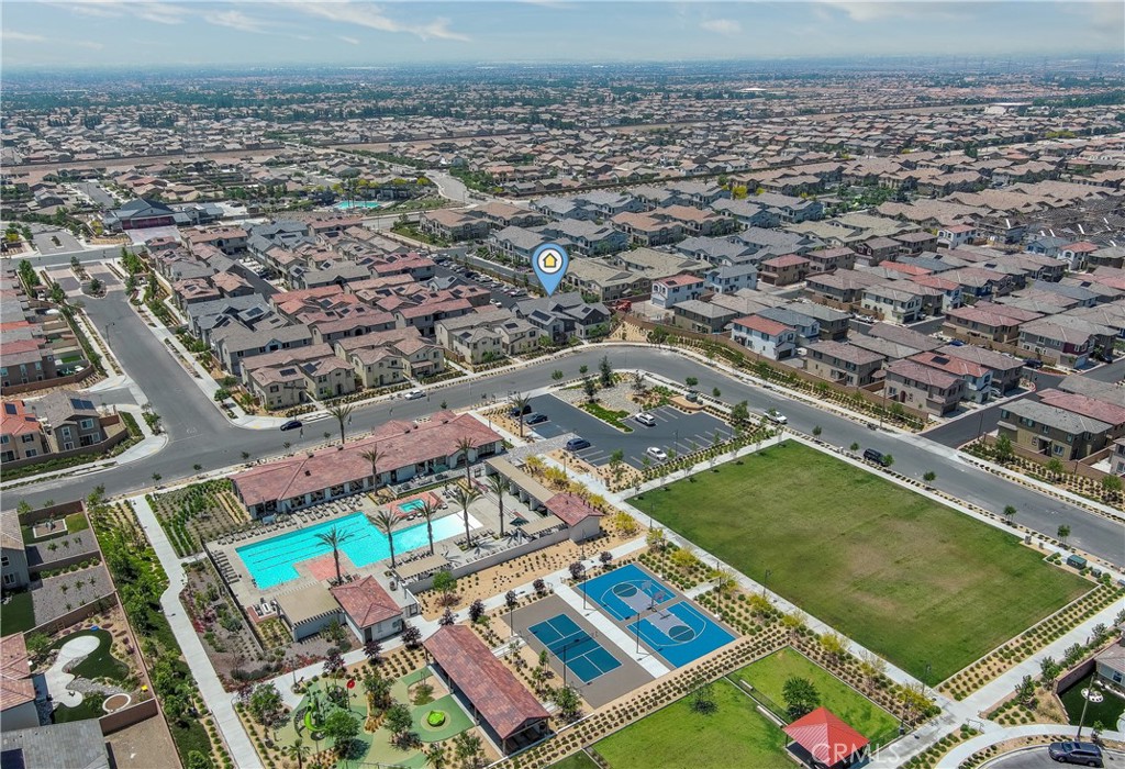 Fontana, California, 92336, United States, 3 Bedrooms Bedrooms, ,2 BathroomsBathrooms,Residential,For Sale,1881088