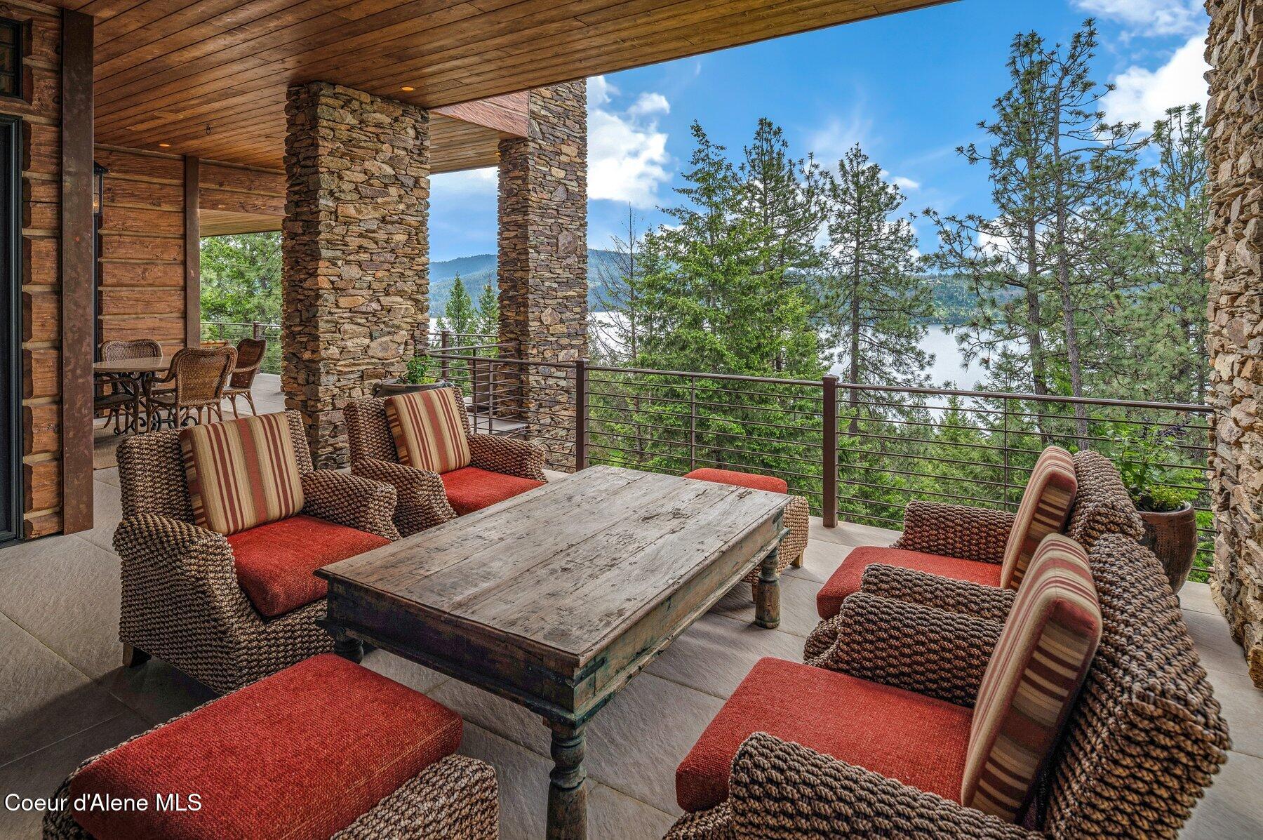 Coeur D'alene, Idaho, 83814, United States, 3 Bedrooms Bedrooms, ,1 BathroomBathrooms,Residential,For Sale,1837044
