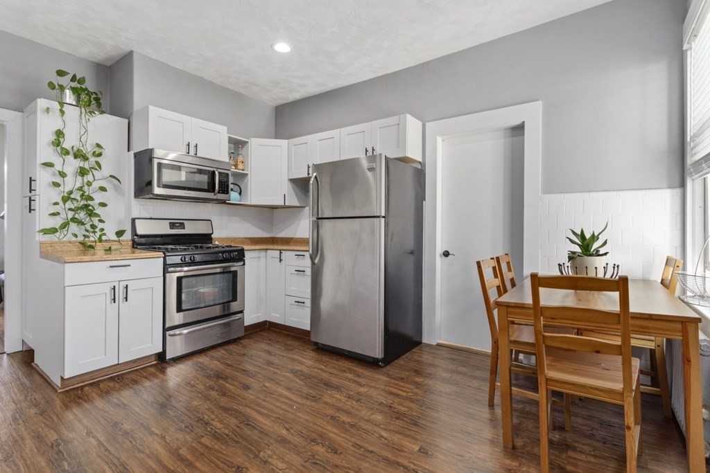 Revere, Massachusetts, 02151, United States, 4 Bedrooms Bedrooms, ,2 BathroomsBathrooms,Residential,For Sale,1878576