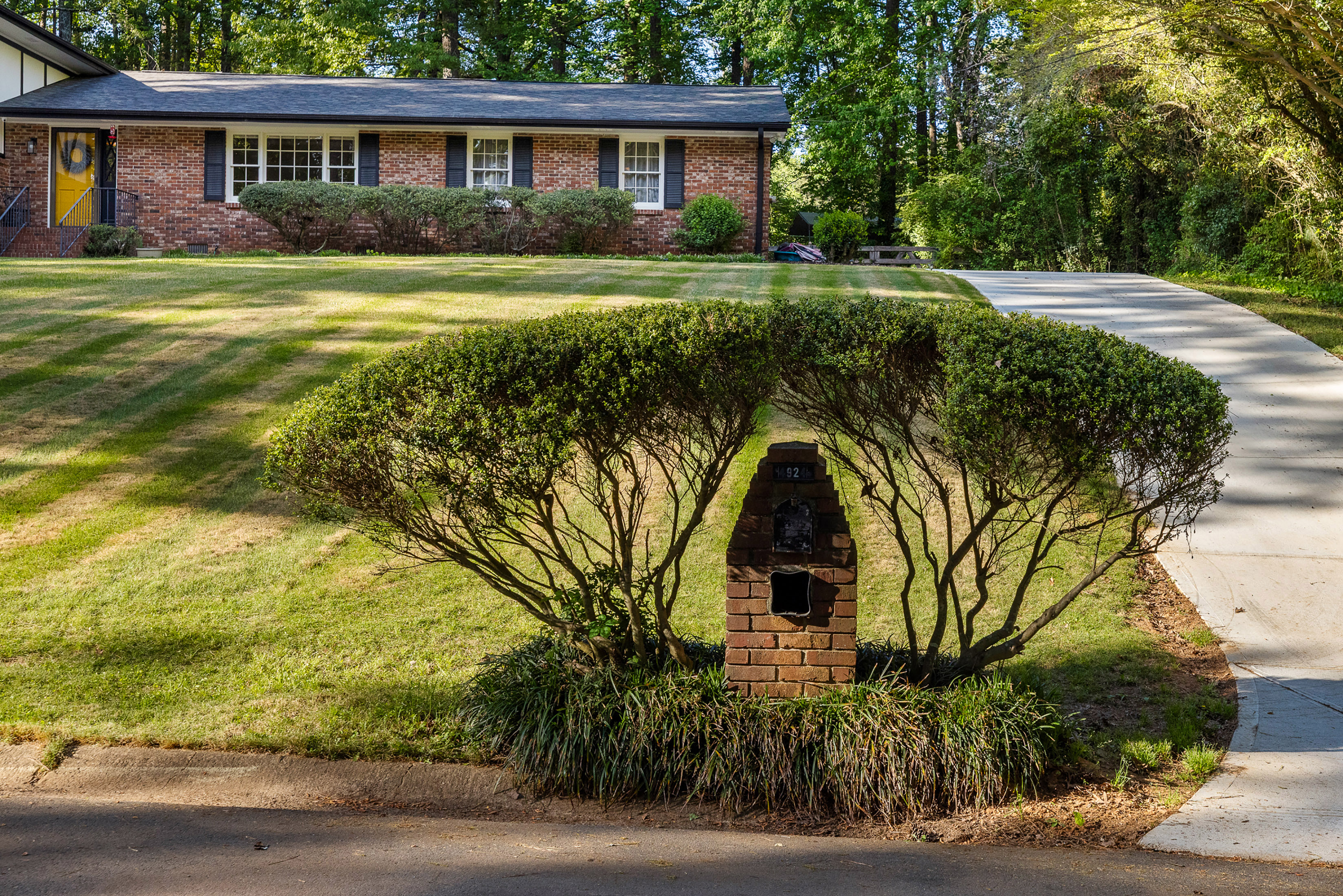  Tucked into the Established Smoke Rise Community - 物件實景