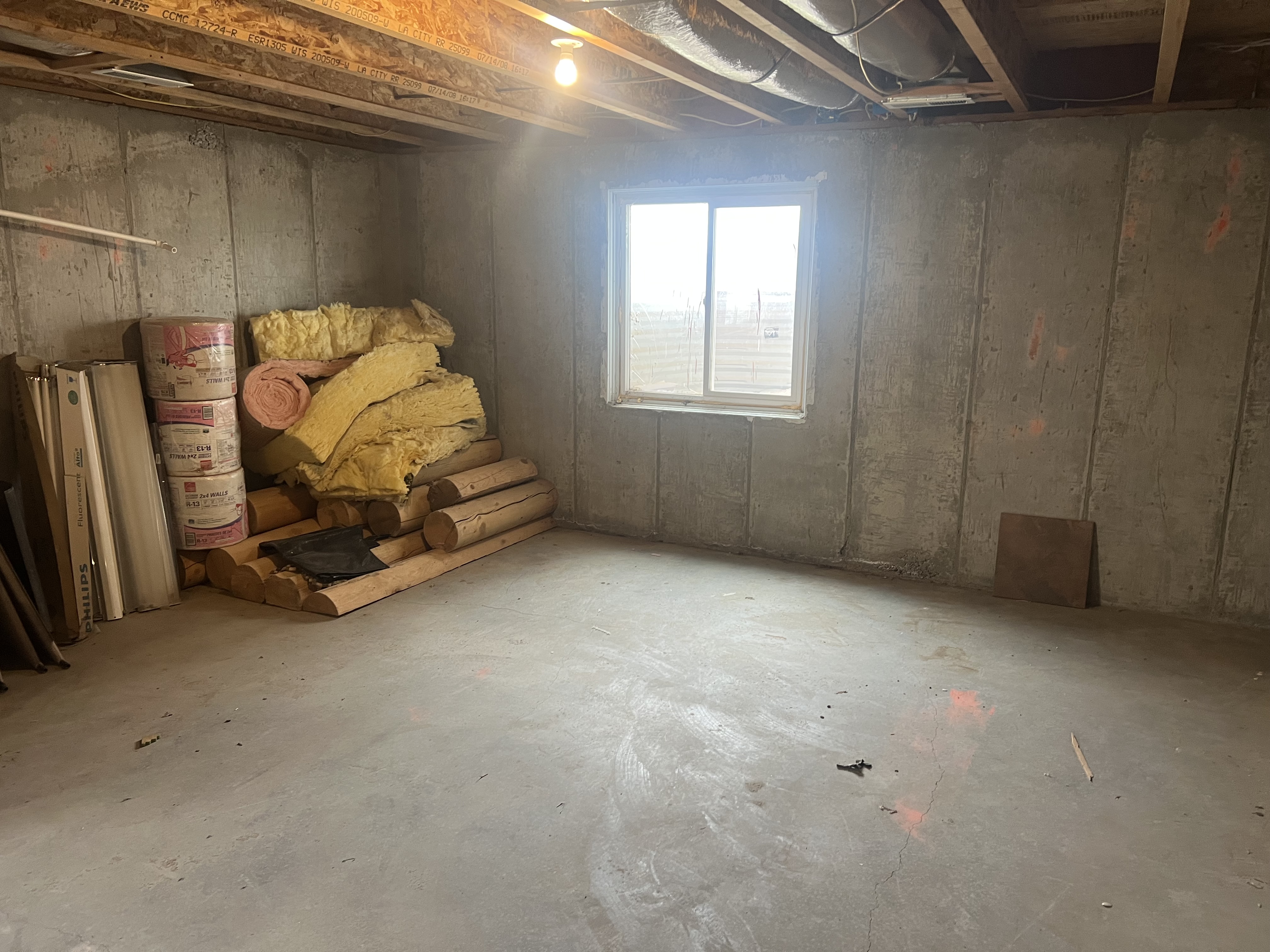 Panguitch, Utah, 84759, United States, 1 Bedroom Bedrooms, ,2 BathroomsBathrooms,Residential,For Sale,1839948
