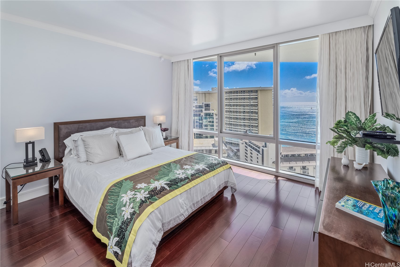 223 Saratoga Road Unit 2710, Honolulu, Hawaii, 96815, United States, 3 Bedrooms Bedrooms, ,4 BathroomsBathrooms,Residential,For Sale,223 Saratoga Road Unit 2710,1672657