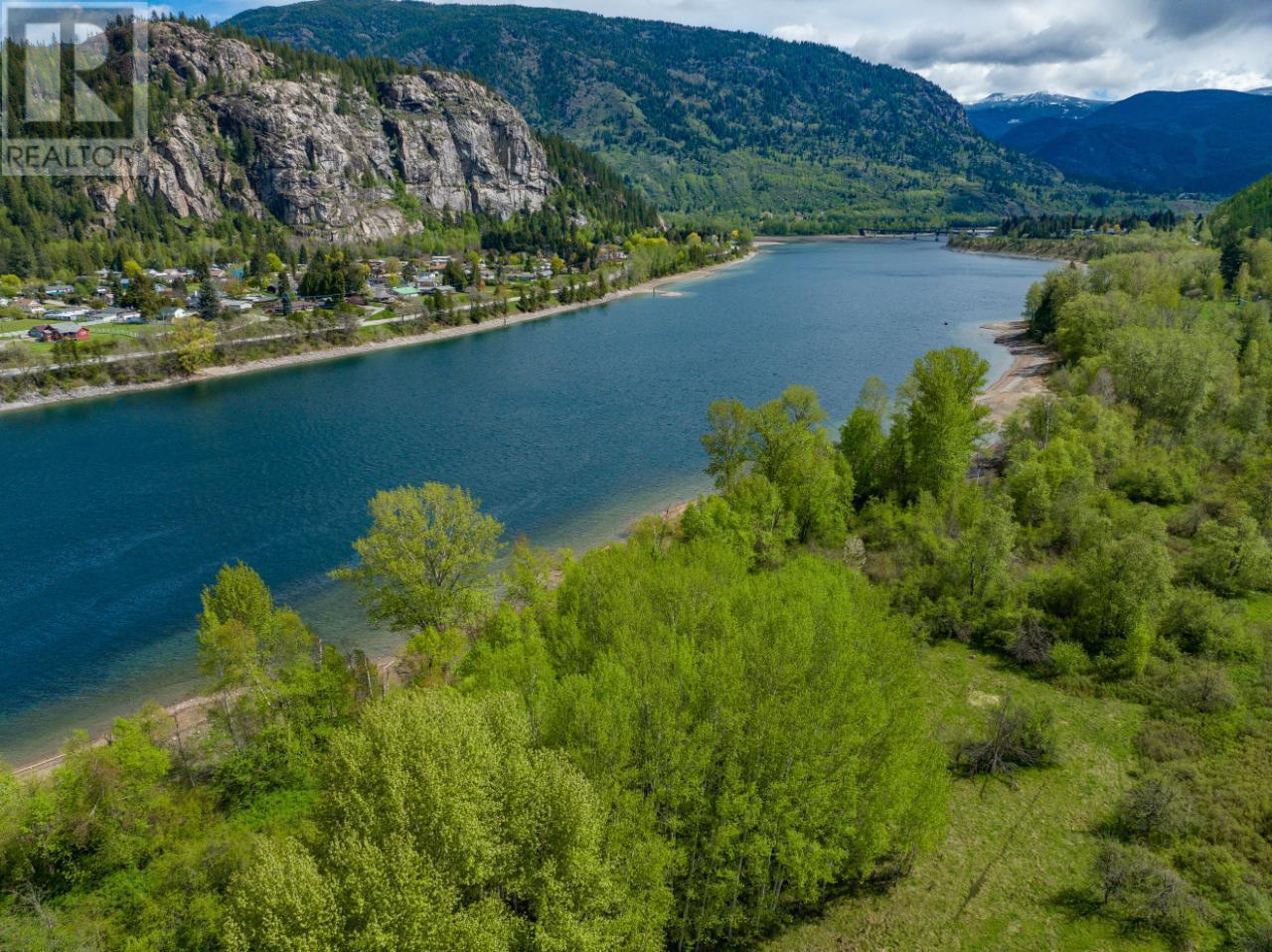 CASTLEGAR, British Columbia, V1N 3N3, CA, ,Residential,For Sale,1913542