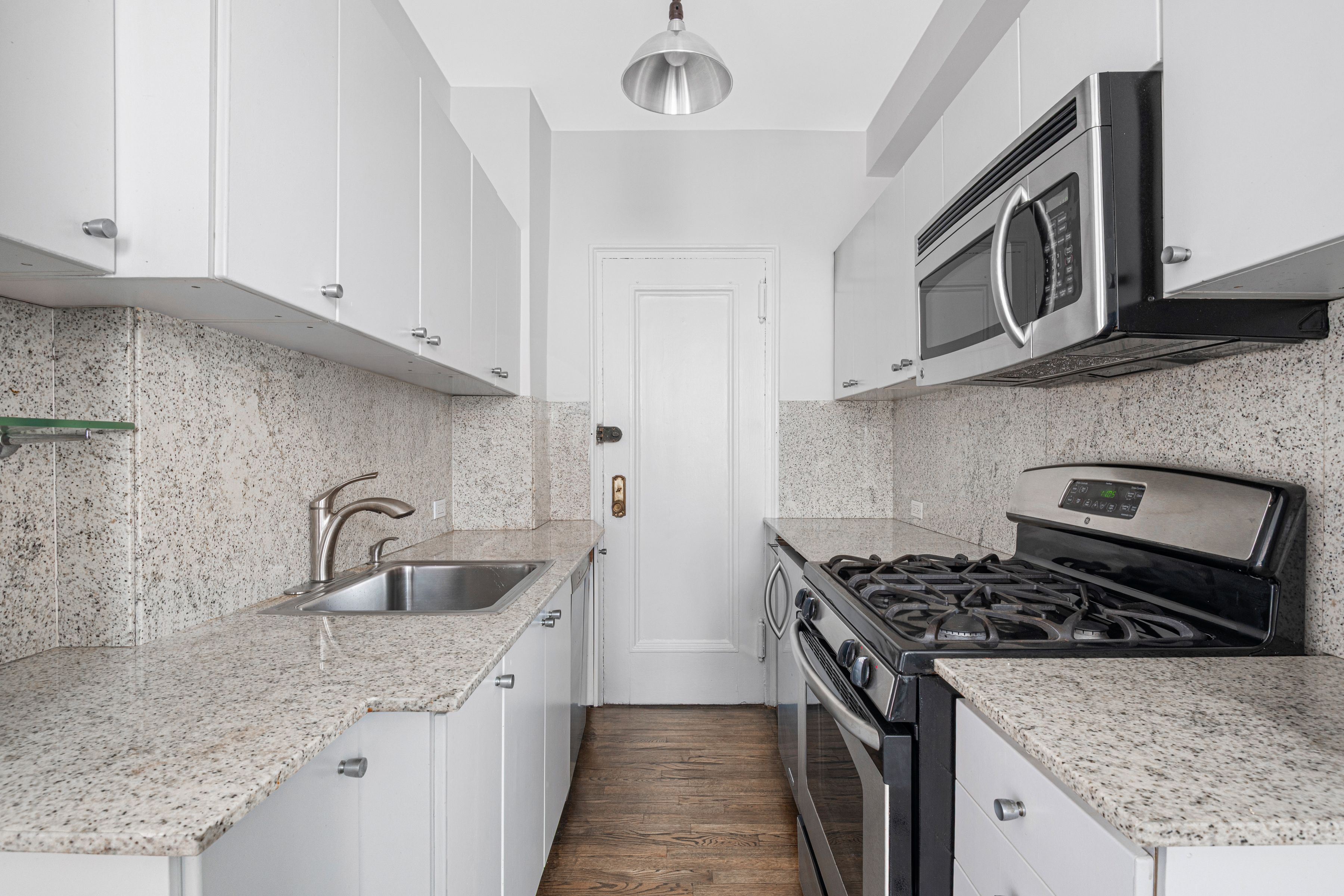  41 Fifth Avenue - 物件實景