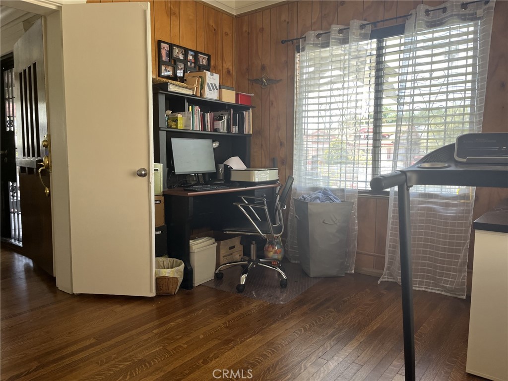 Los Angeles, California, 90026, United States, 3 Bedrooms Bedrooms, ,1 BathroomBathrooms,Residential,For Sale,1876735