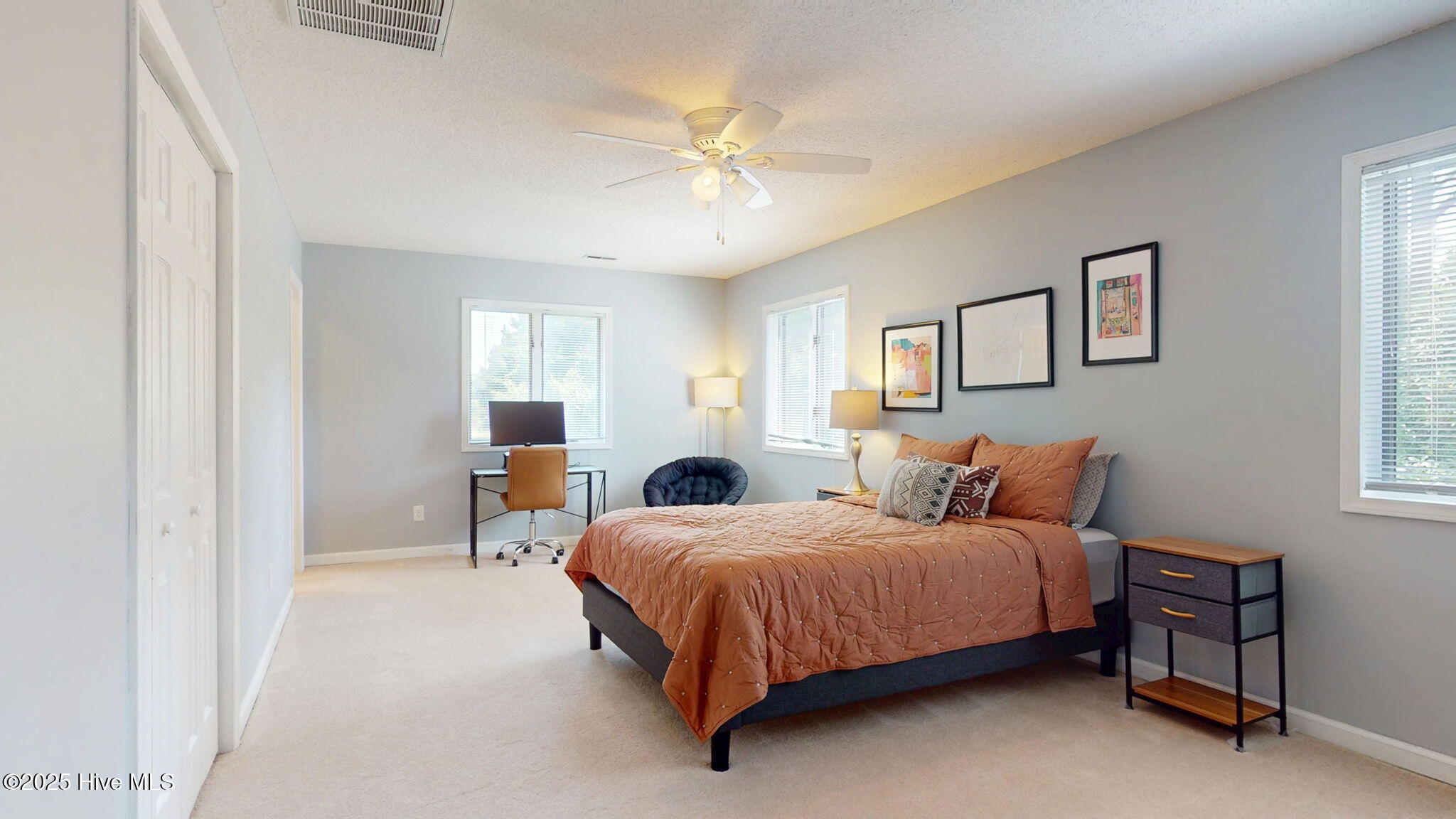 New Bern, North Carolina, 28560, United States, 3 Bedrooms Bedrooms, ,4 BathroomsBathrooms,Residential,For Sale,1874944