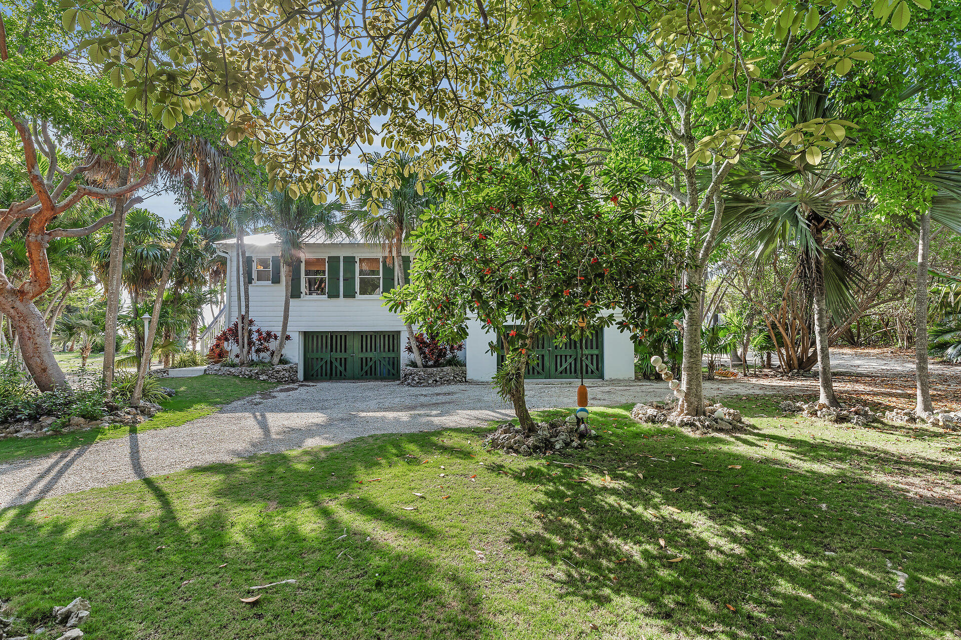 ISLAMORADA, Florida, 33070, United States, 3 Bedrooms Bedrooms, ,3 BathroomsBathrooms,Residential,For Sale,1837711