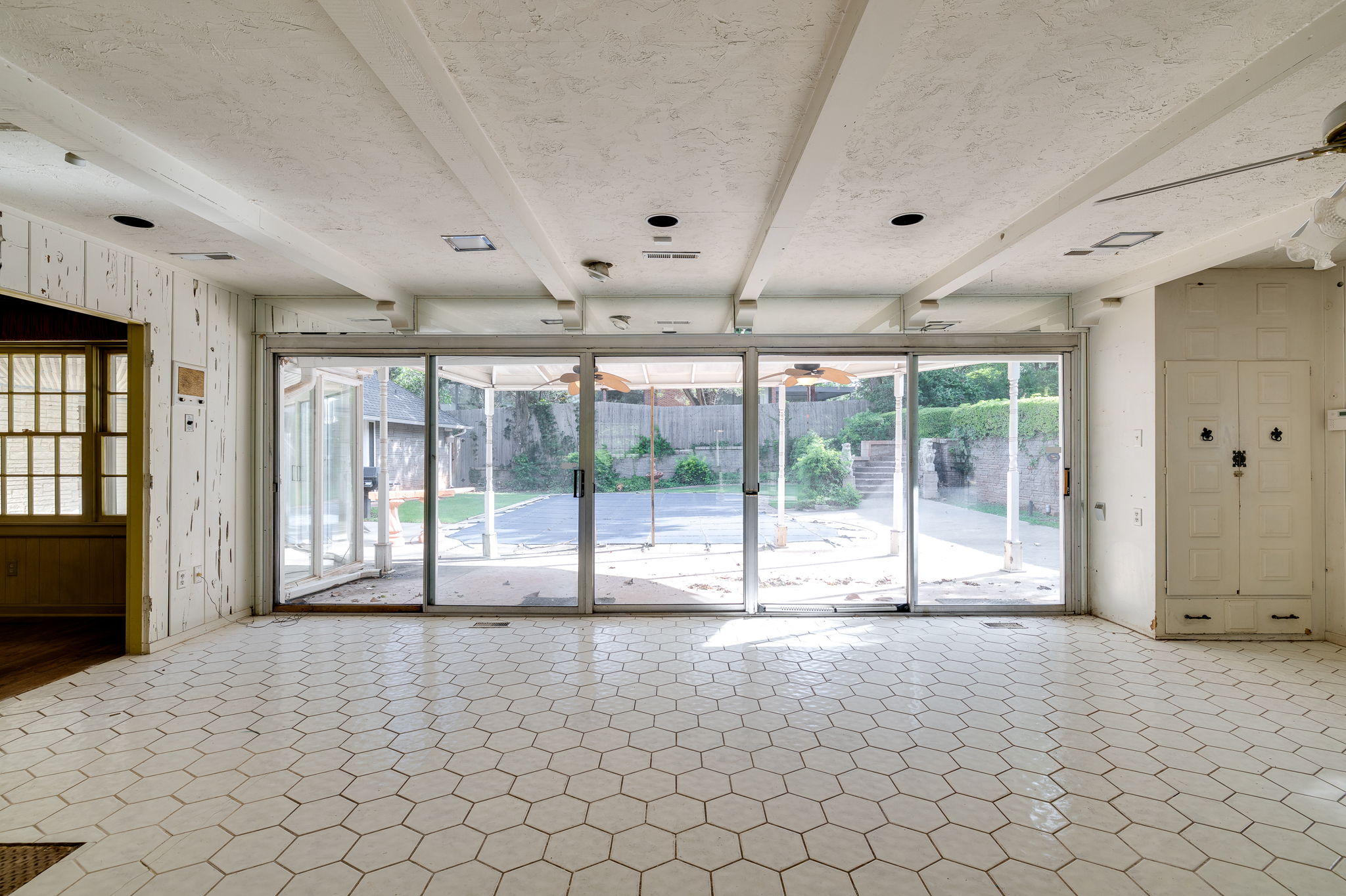  7104 Brentwood Road, Nichols Hills, OK 73116 - 物件實景