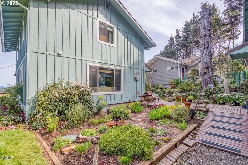 South Beach, Oregon, 97366, United States, 2 Bedrooms Bedrooms, ,2 BathroomsBathrooms,Residential,For Sale,1762023