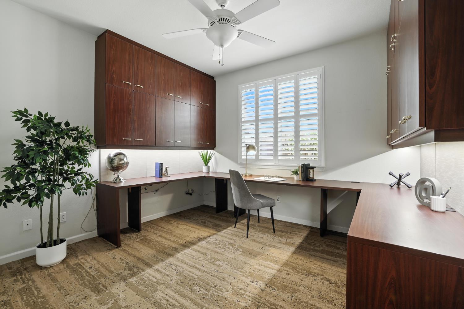 Elk Grove, California, 95757, United States, 2 Bedrooms Bedrooms, ,2 BathroomsBathrooms,Residential,For Sale,1901931