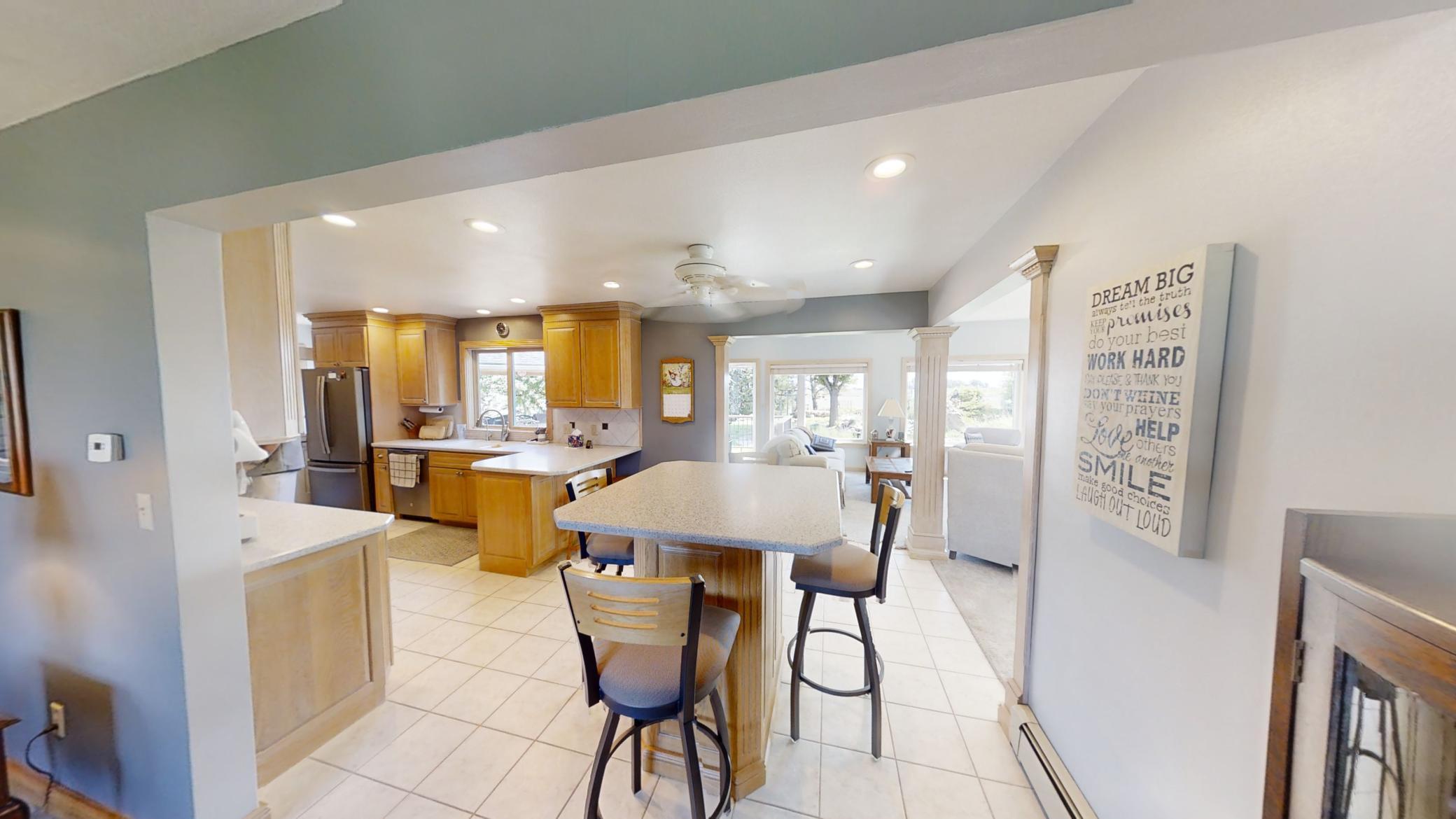 Alden, Minnesota, 56009, United States, 4 Bedrooms Bedrooms, ,1 BathroomBathrooms,Residential,For Sale,1920327