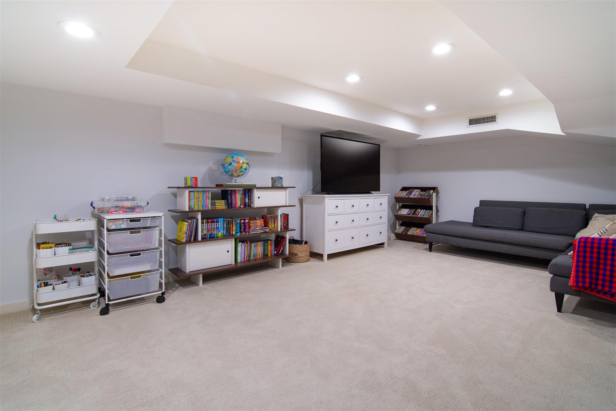 Dobbs Ferry, New York, 10522, United States, 5 Bedrooms Bedrooms, ,5 BathroomsBathrooms,Residential,For Sale,1793718