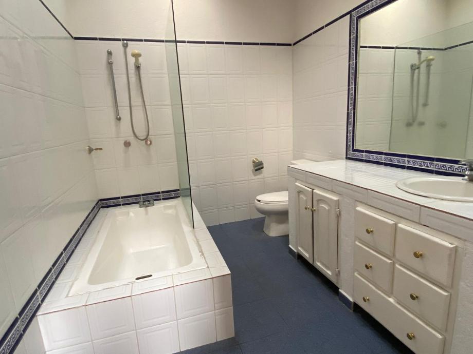 Valle de Bravo, Estado de méxico, 51200, Mexico, 5 Bedrooms Bedrooms, ,3 BathroomsBathrooms,Residential,For Sale,1721360