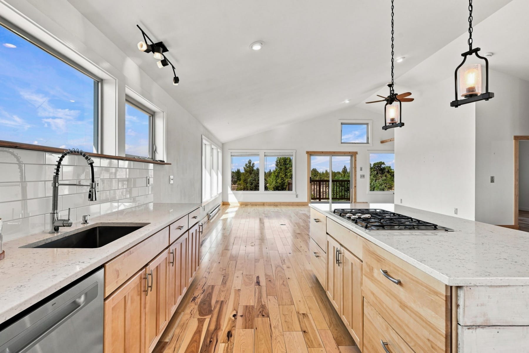  16264 SW Majestic View Lane Powell Butte, OR 97753 - 物件實景
